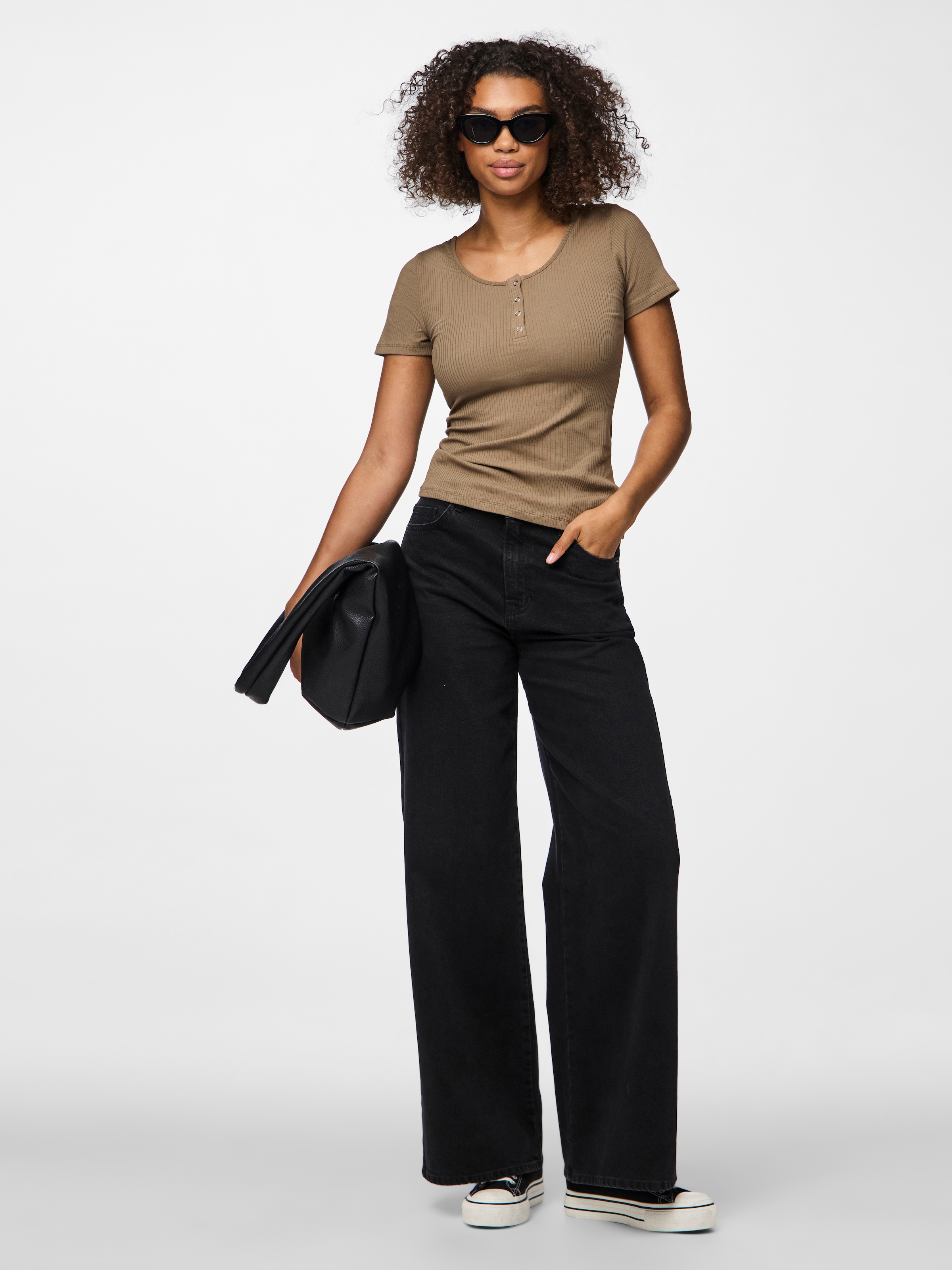 pieces T-shirt à manches courtes »PCKITTE SS TOP NOOS BC« Mélange de coton, coupe slim
