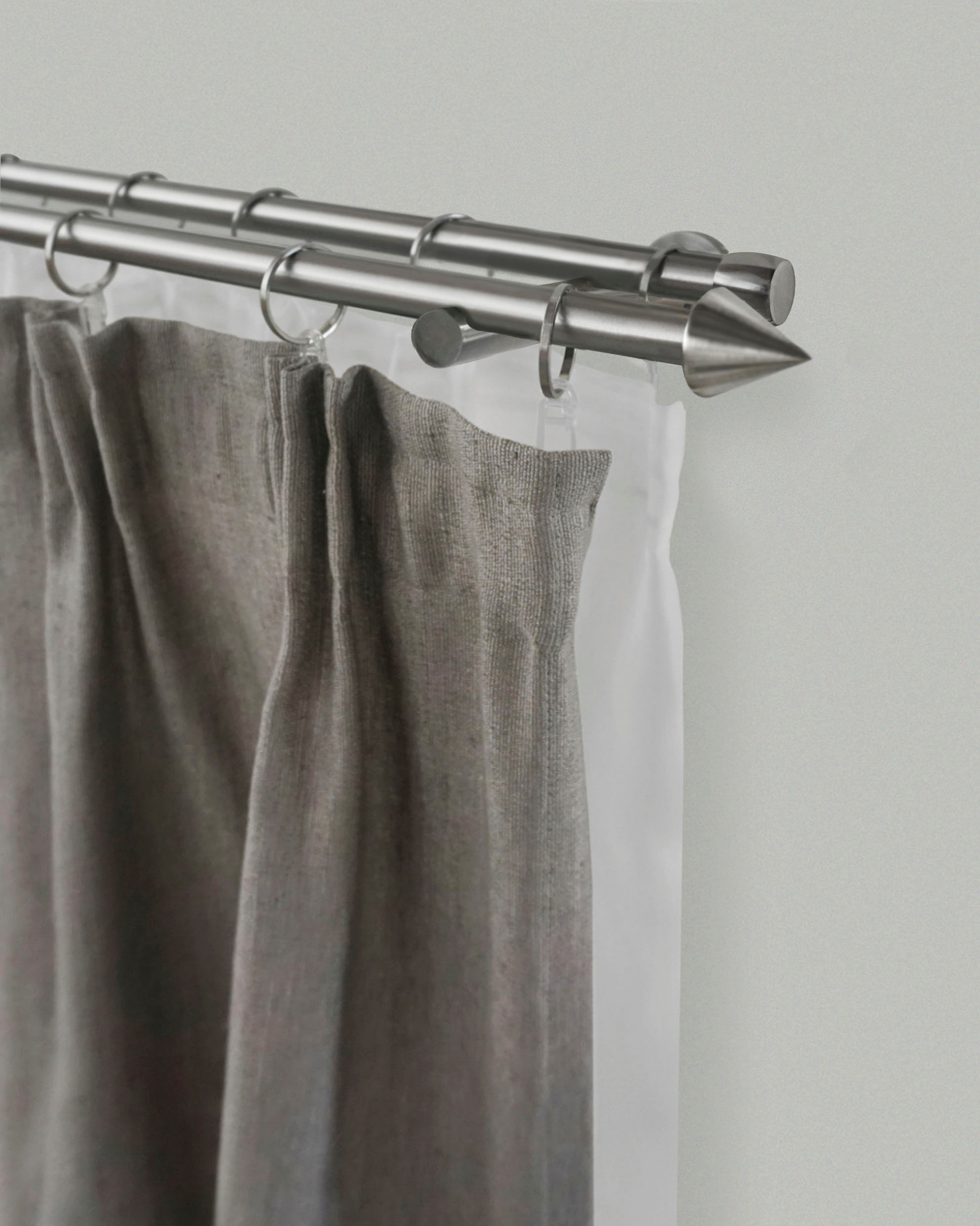 Image of GARESA Gardinenstange »DIAMANT«, 2 läufig-läufig, Wunschmasslänge, Vorhanggarnitur, einfache Montage, mit Stangenverbinder verlängerbar, Wandmontage, Kegel, edelstahl optik, mit Ringe bei Ackermann Versand Schweiz