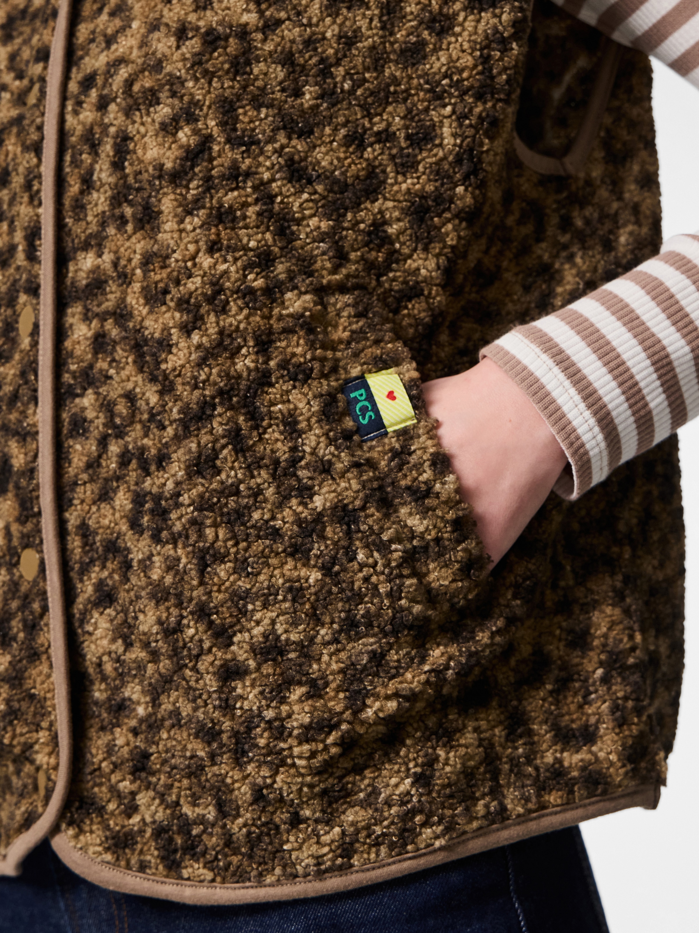pieces Gilet en peluche »PCKATTY TEDDY VEST NOOS BC« fibre synthétique