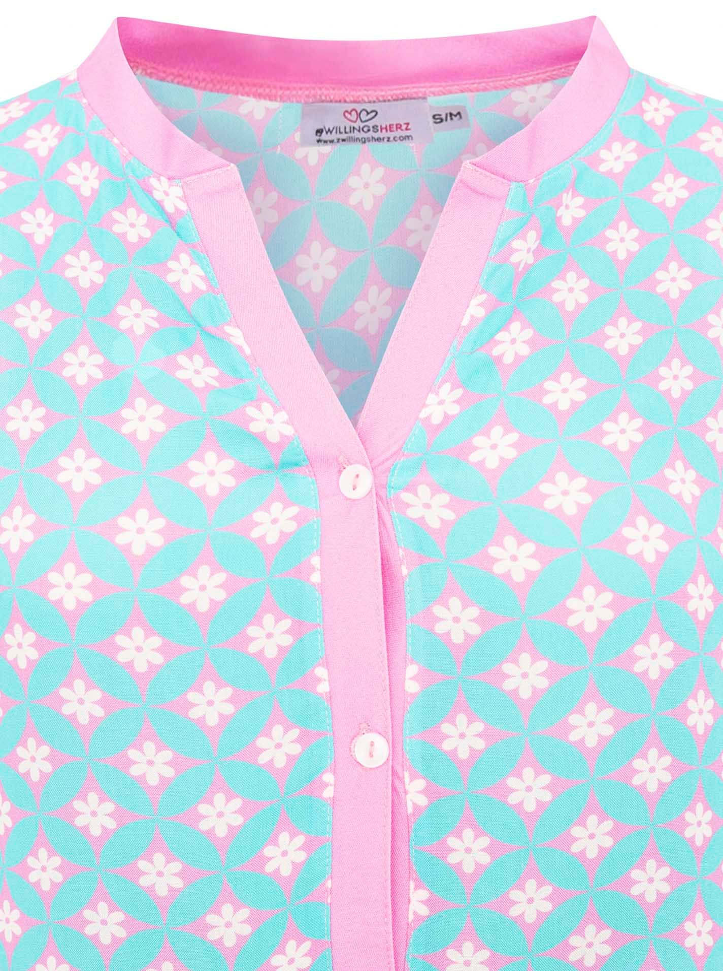 Zwillingsherz Maxikleid »"Positive Vibes"«, mit Mustermix, Knopfleiste und 3/4 Arm