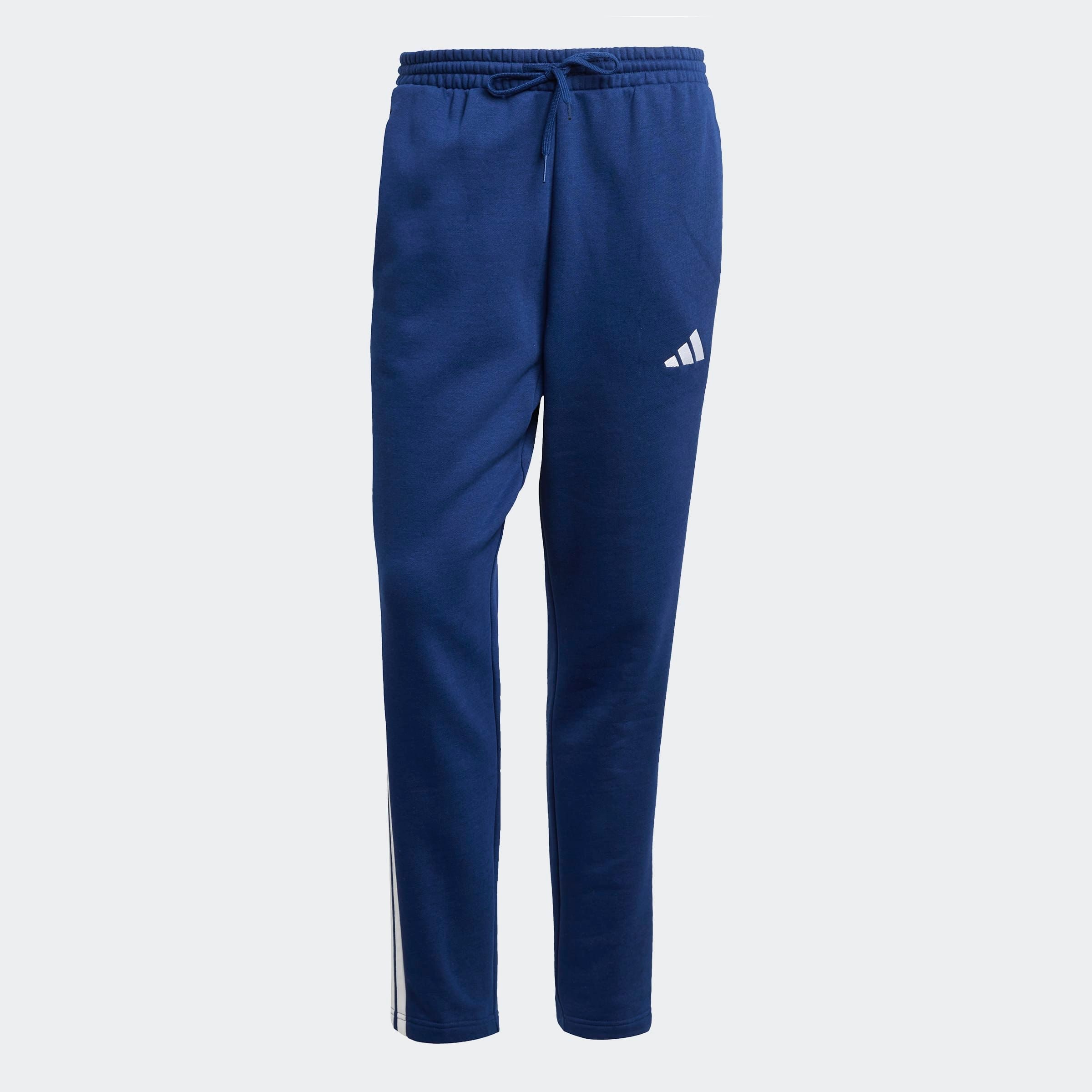 adidas Sportswear Pantalon de sport »M 3S FL O PT«  aus Baumwolle, Polyester und Viskose, offener Saum