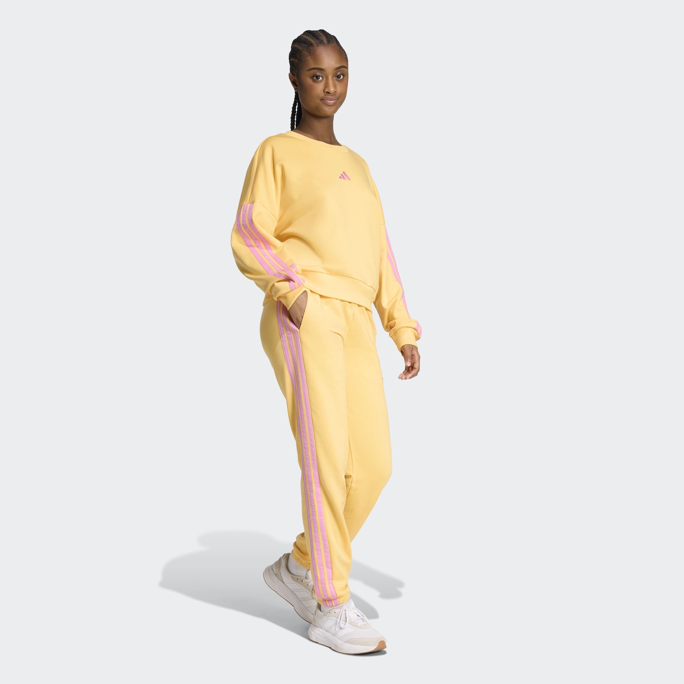 adidas Sportswear Sweatshirt »W 3S FT SWT«
