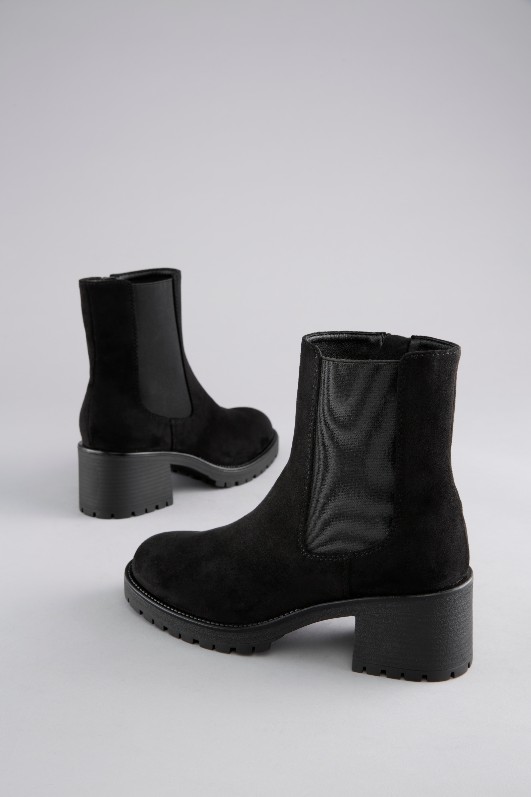 Image of Aniston SHOES Chelseaboots Stiefelette mit Reissverschluss und Stretcheinsatz