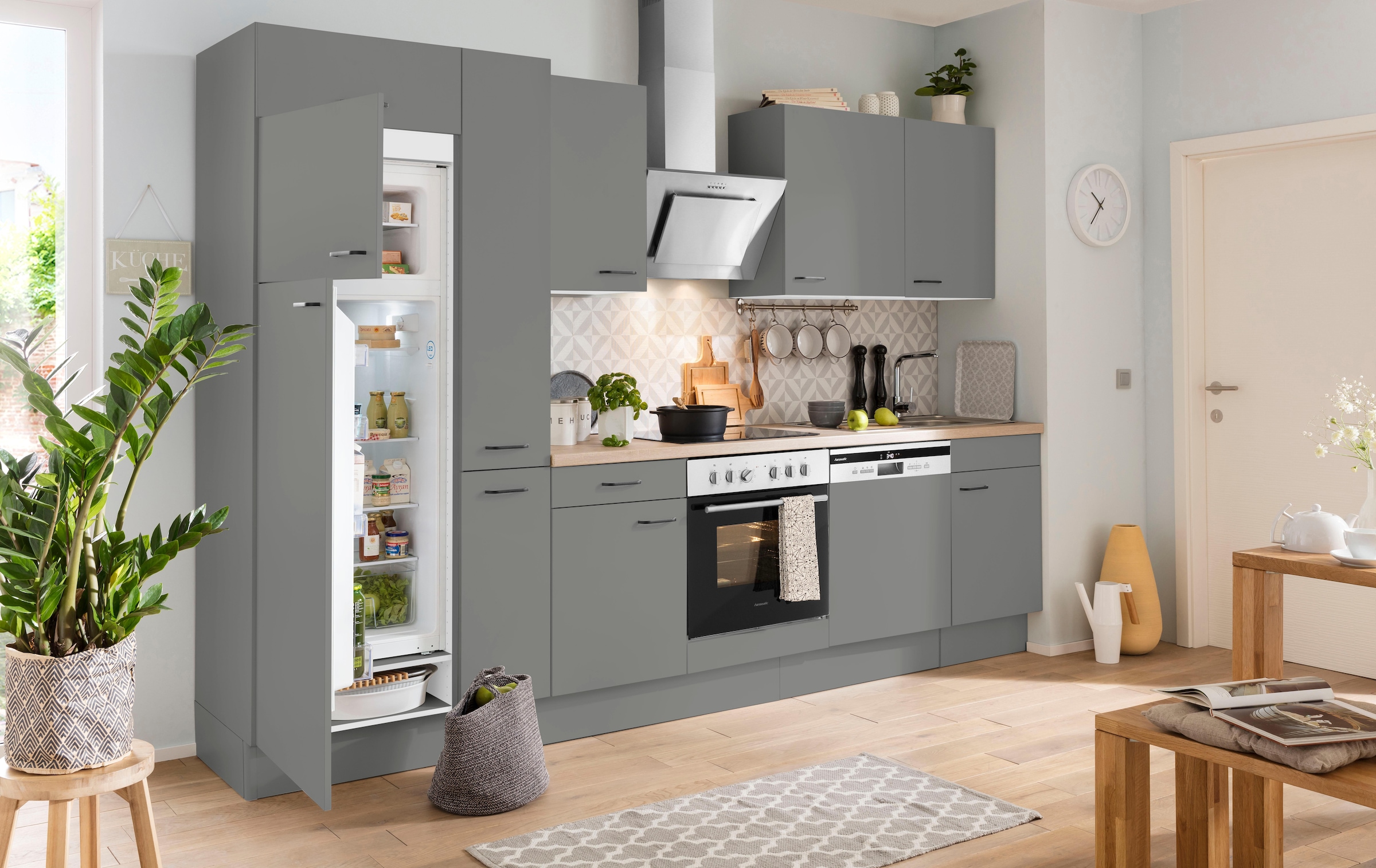 OPTIFIT Apothekerschrank »Elga«, mit Soft-Close-Funktion, höhenverstellbaren Füssen, Breite 30 cm