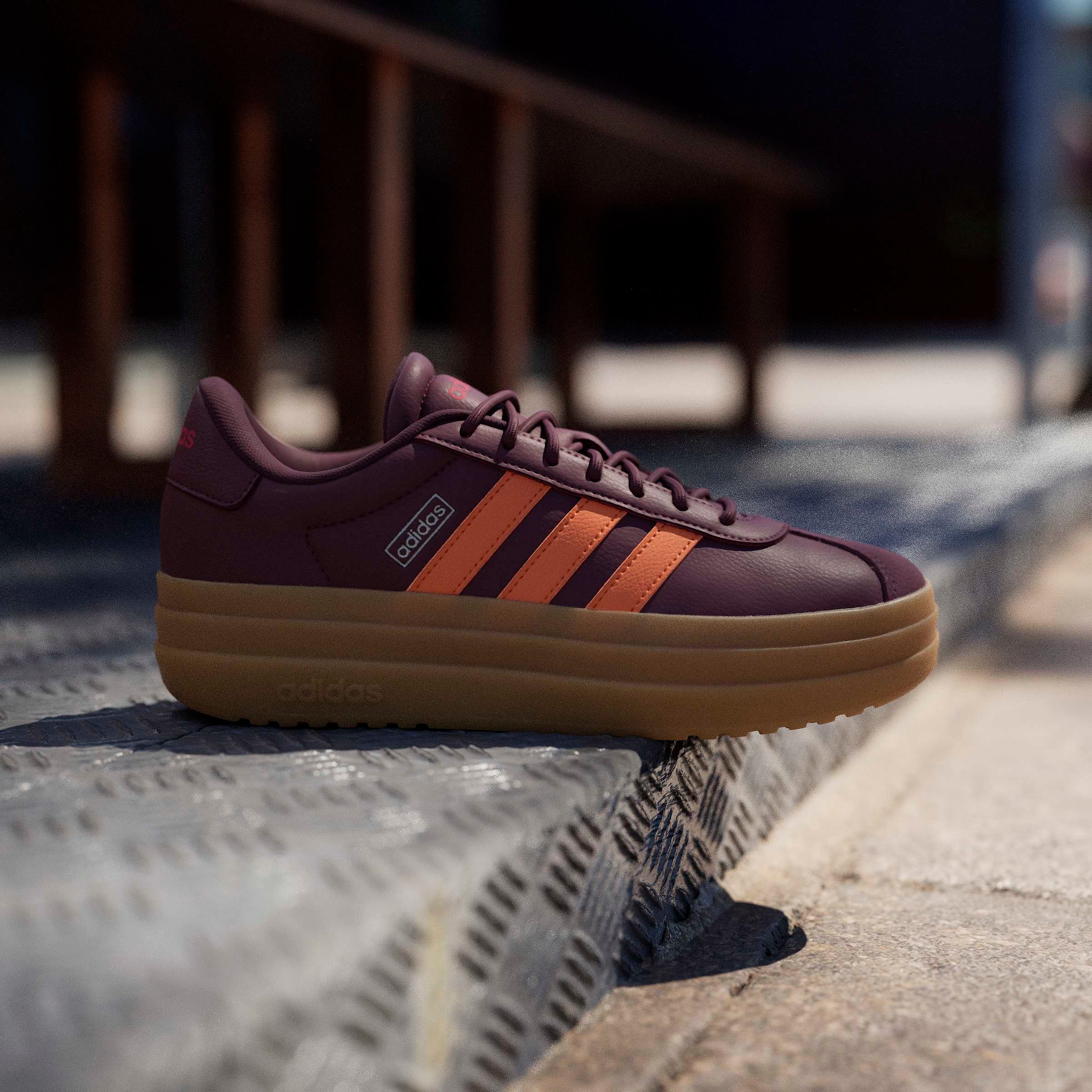 adidas Sportswear Baskets à plateforme »VL COURT BOLD«  inspiriert vom Design des adidas gazelle bold