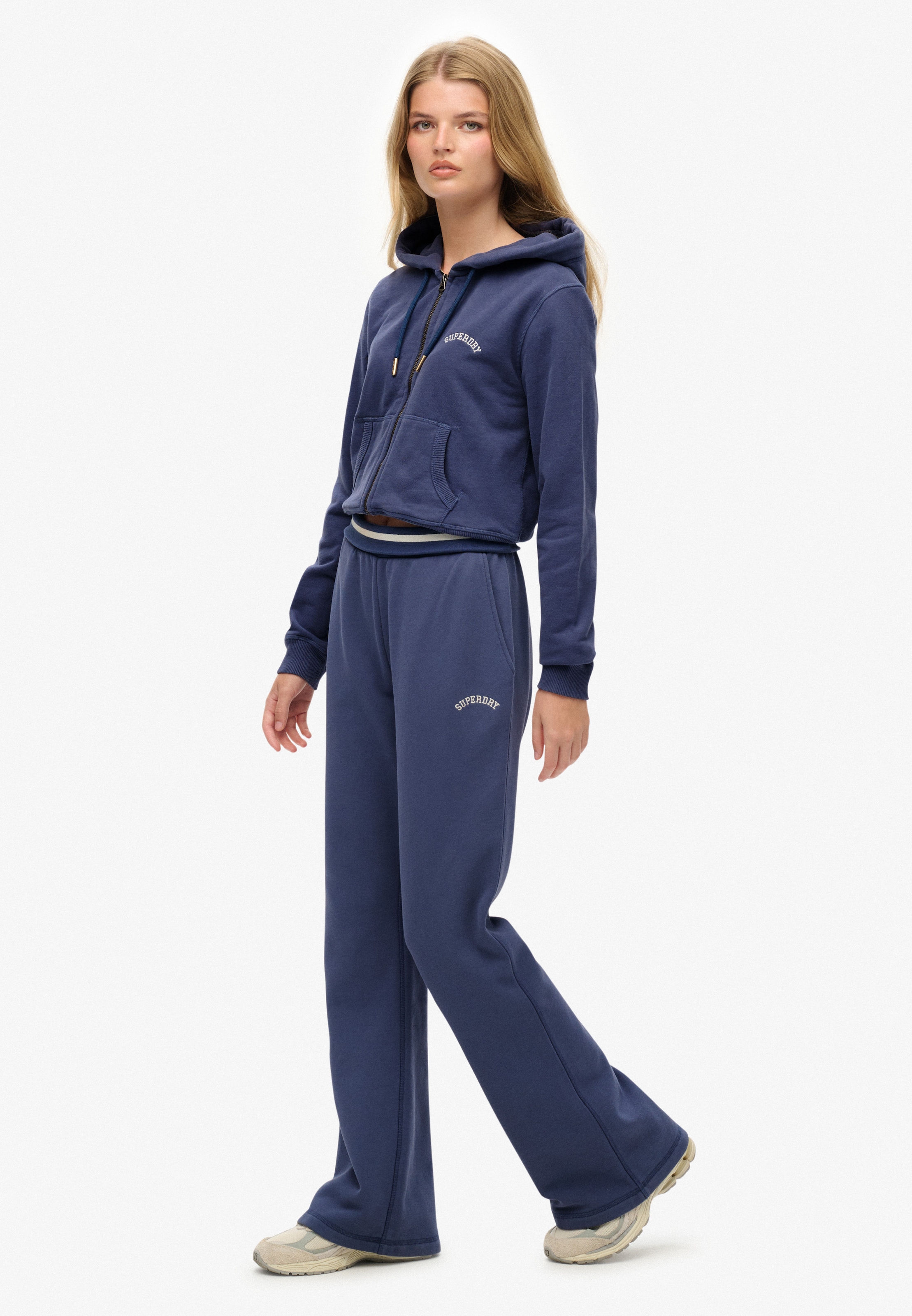 Superdry Sweathose »ESSENTIAL LOGO LR FLARE JOGGER«