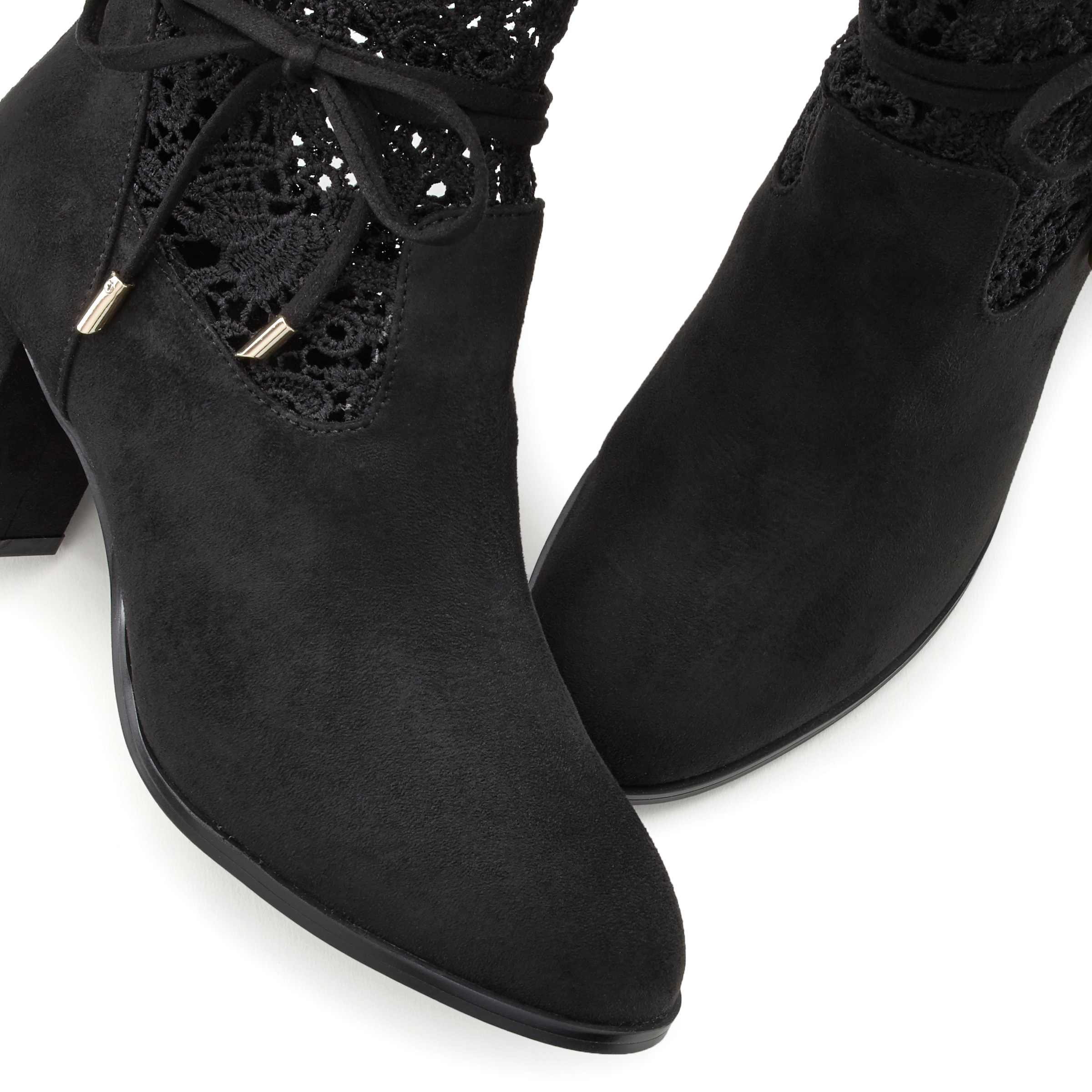 LASCANA High-Heel-Stiefelette »Trachten-Schuh«, mit modischer Spitze und bequemen Blockabsatz, Ankle Boot, Stiefel