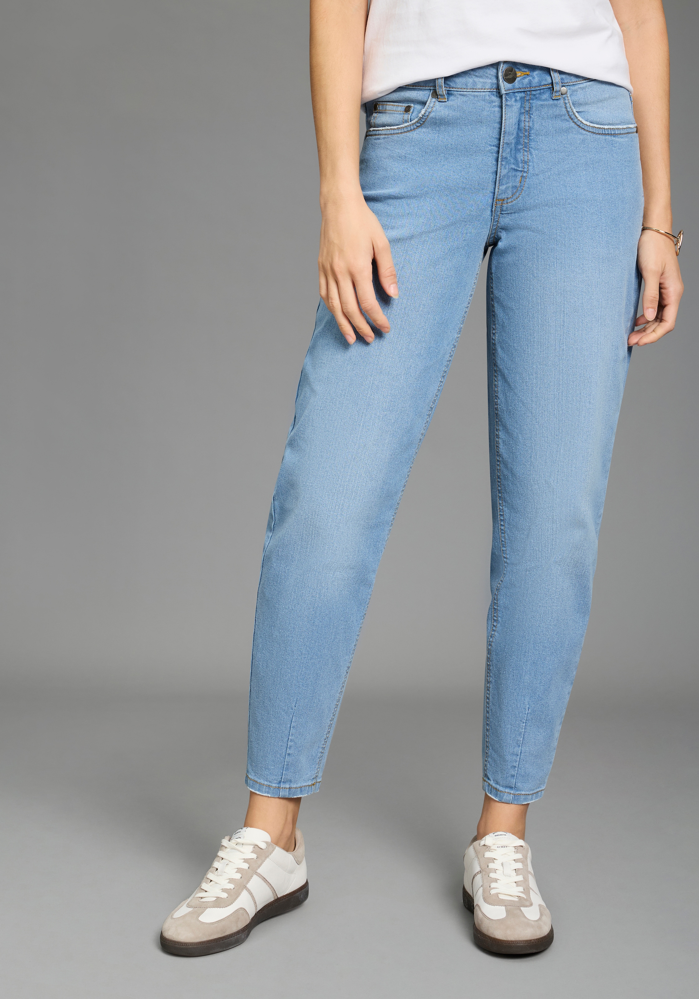 Image of Arizona Comfort-fit-Jeans weite Beinform mit schmalem Abschluss, knöchellanger Schnitt