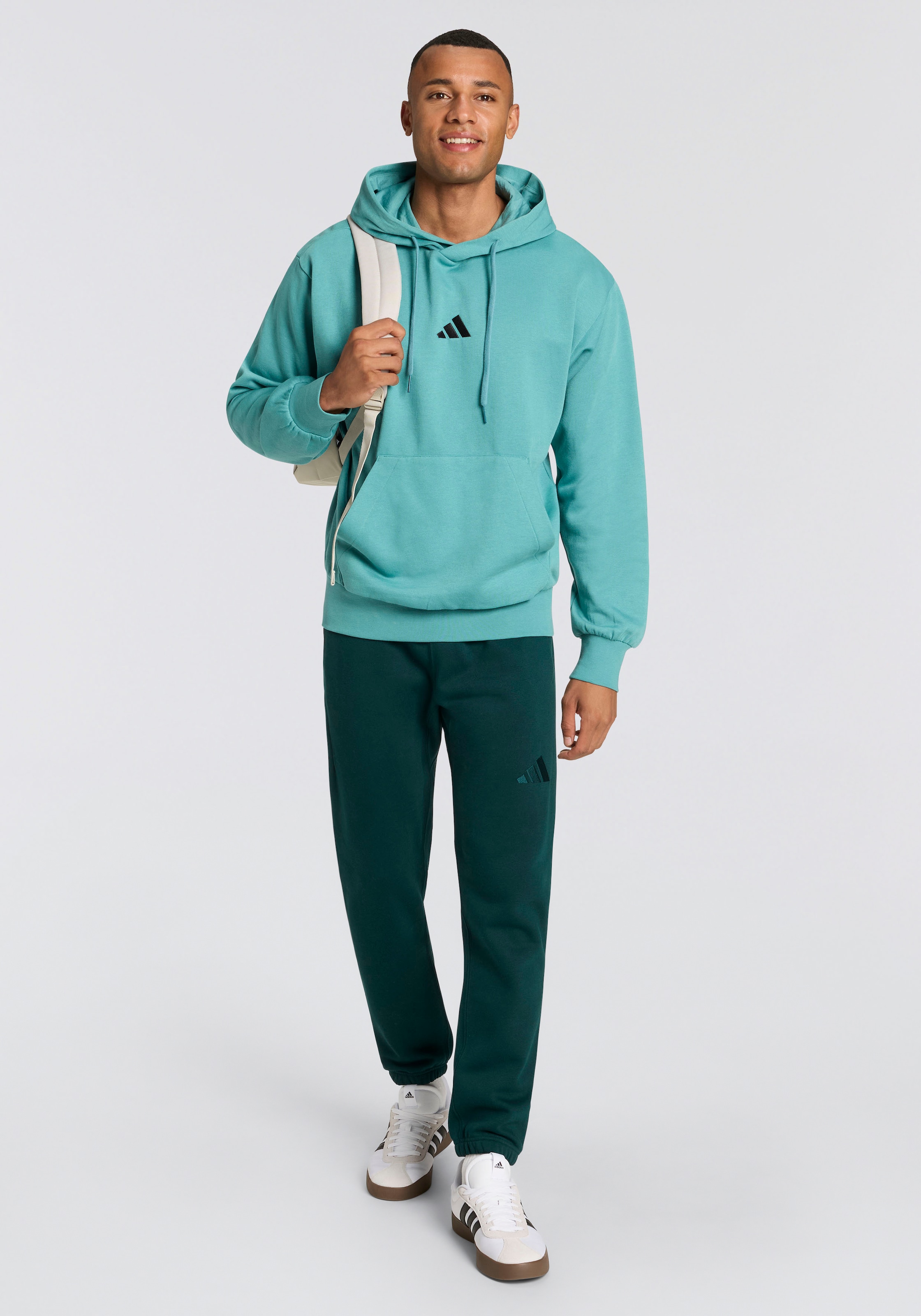 adidas Sportswear Kapuzensweatshirt »M FEELCOZY HD«
