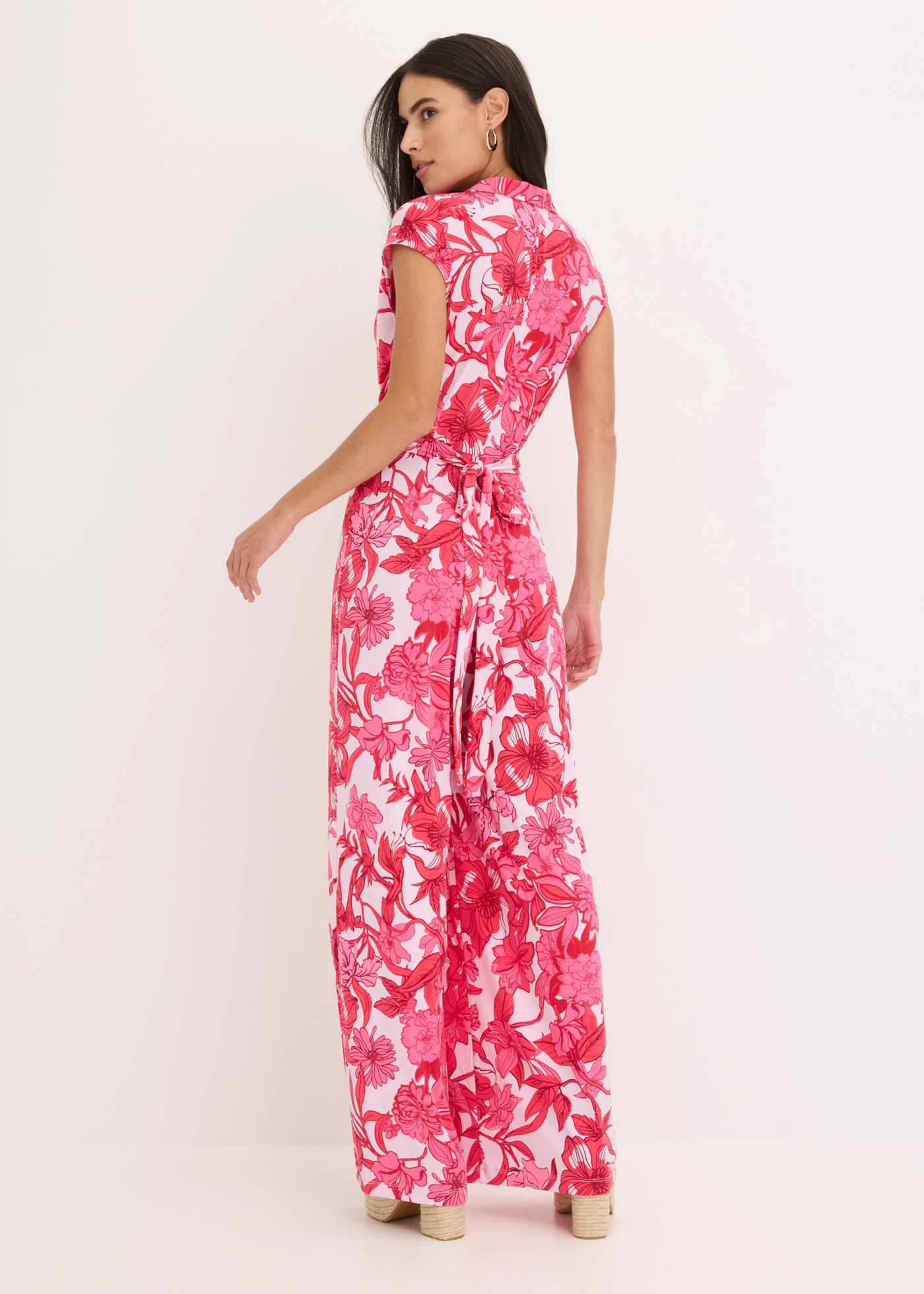 bonprix Jumpsuit floral bedruckt, weites Bein, mit Drapierung in der Taille, ärmellos