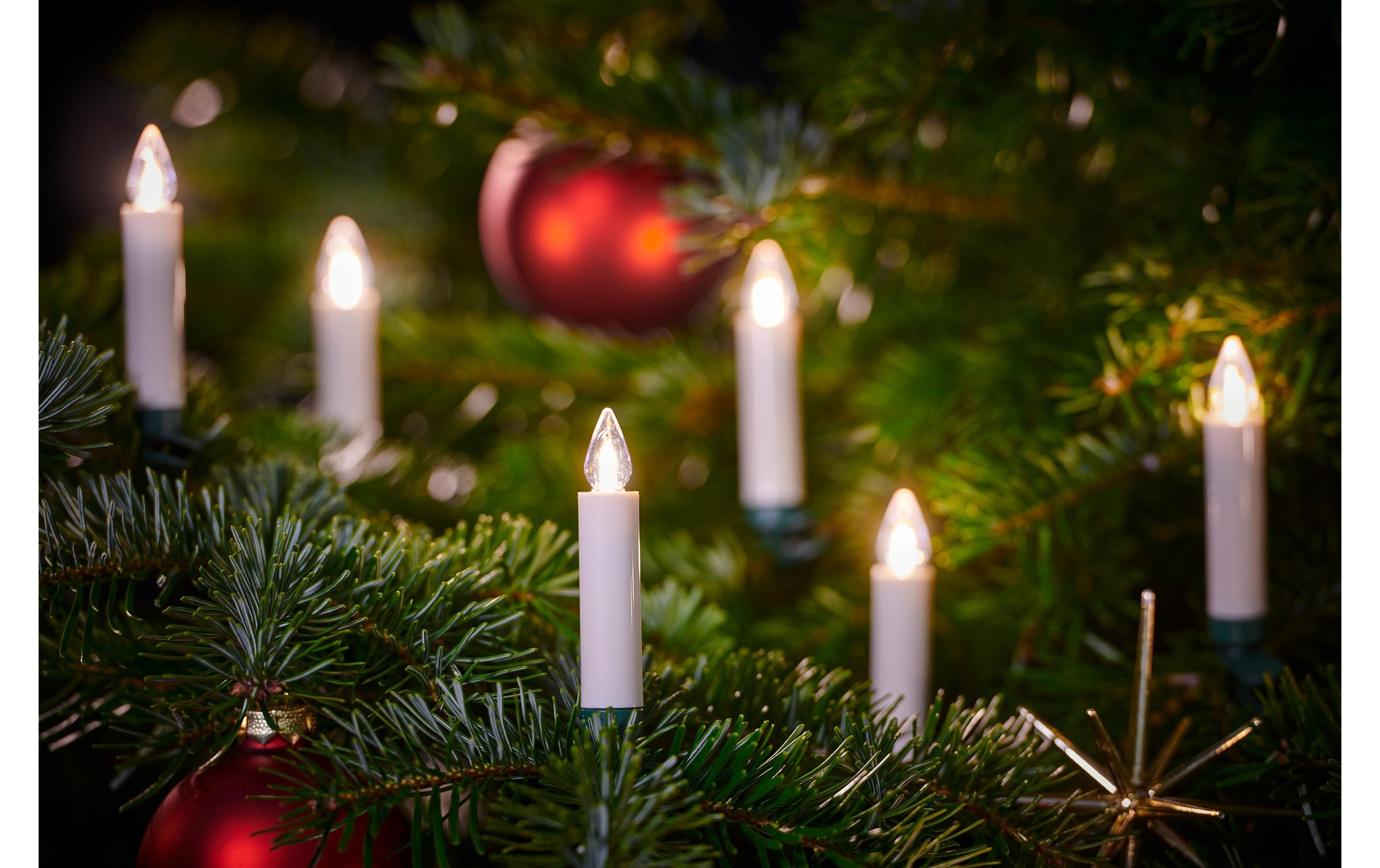 Image of lumix Christbaumkerzen »Baumkerze Superlight Flam«, 12 St.-flammig bei Ackermann Versand Schweiz