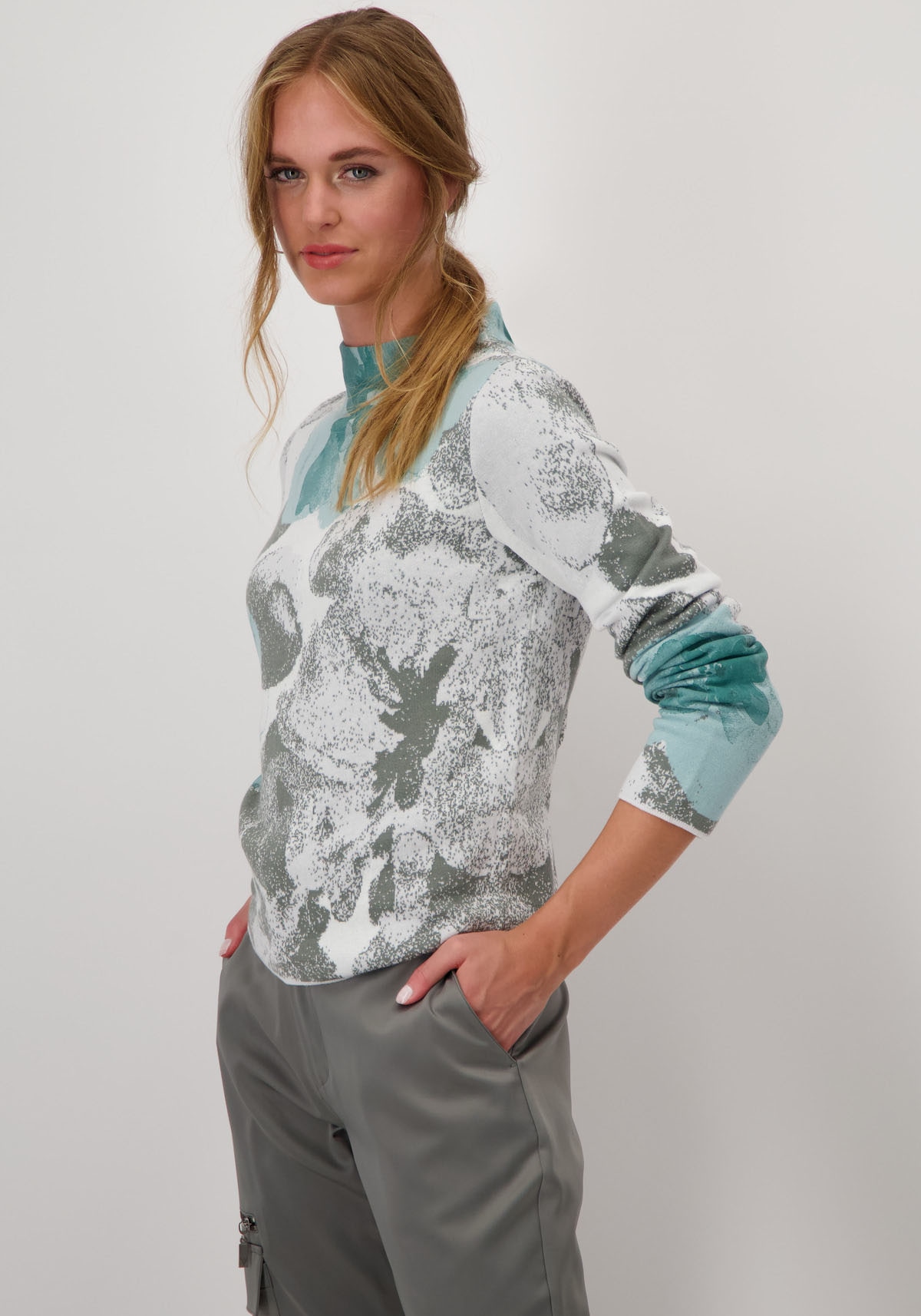 Monari Strickpullover, mit Allover-Blumenmuster