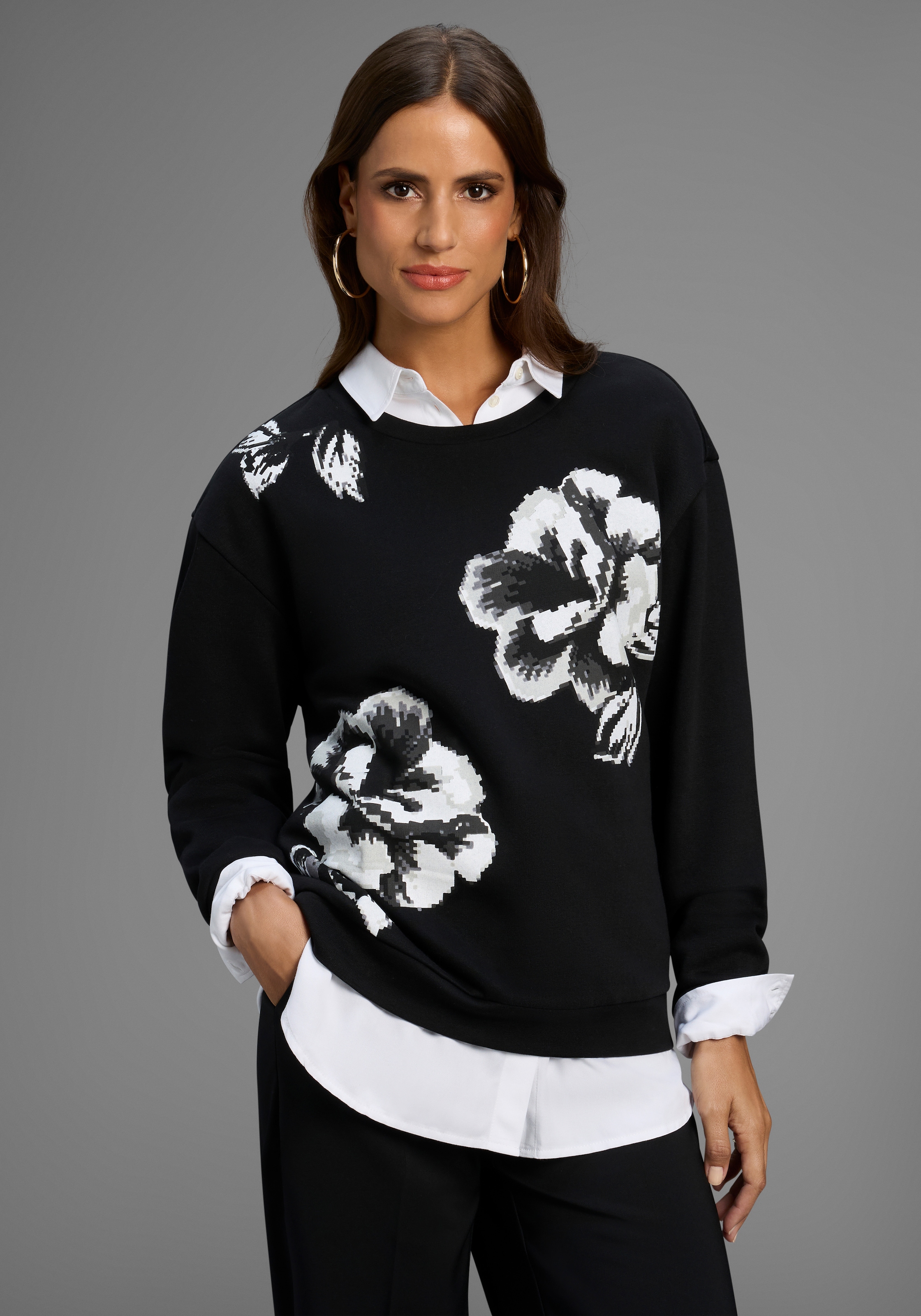 Image of Laura Scott Sweater, Weiche Baumwollmischung mit Rundhalsausschnitt und Blumenprint