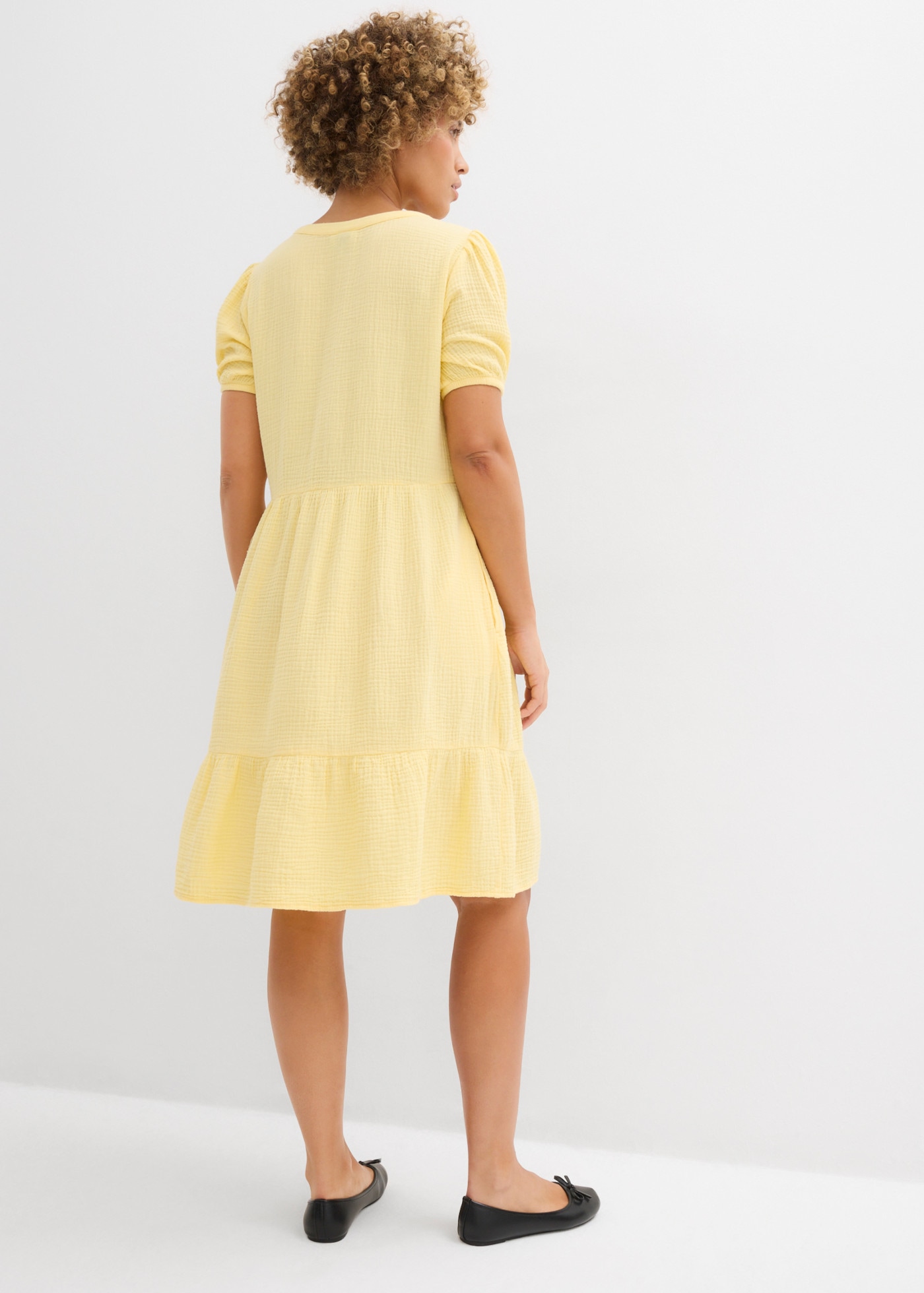 bonprix Robe en sweat pour un look décontracté, robe oversize, en mousseline, en coton