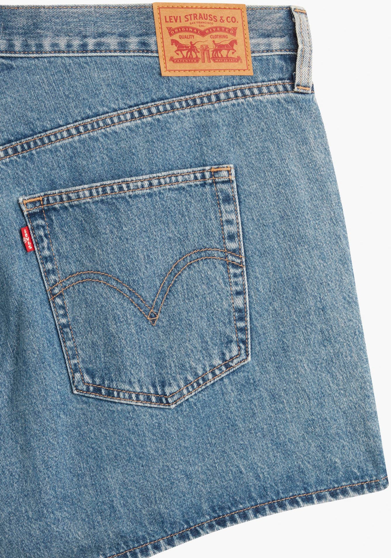 Levi's® Plus Jeansshorts »PLUS HW MOM SHORT«