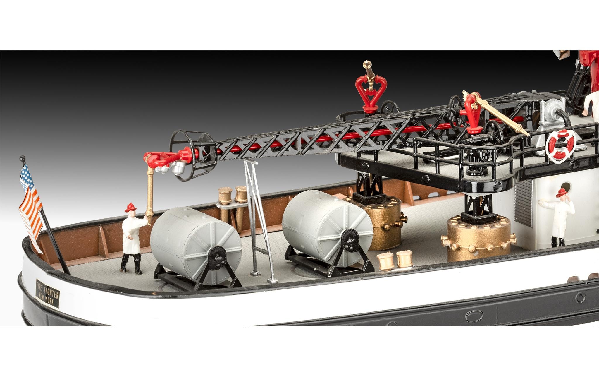 Revell® Modellbausatz »The Firefighter 1:87« 1:87