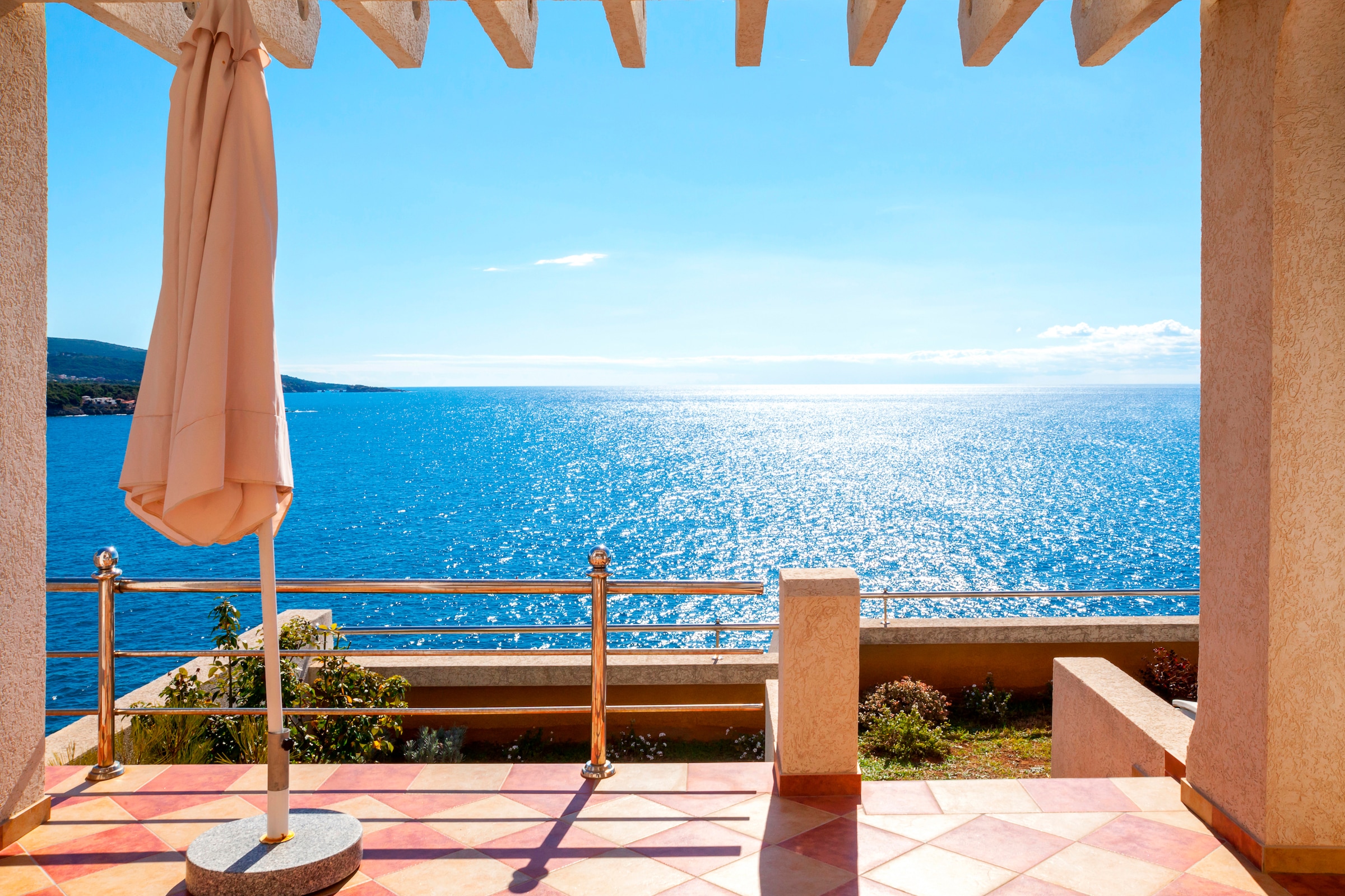 Image of Papermoon Fototapete "Terrace with a Sea View" glatt