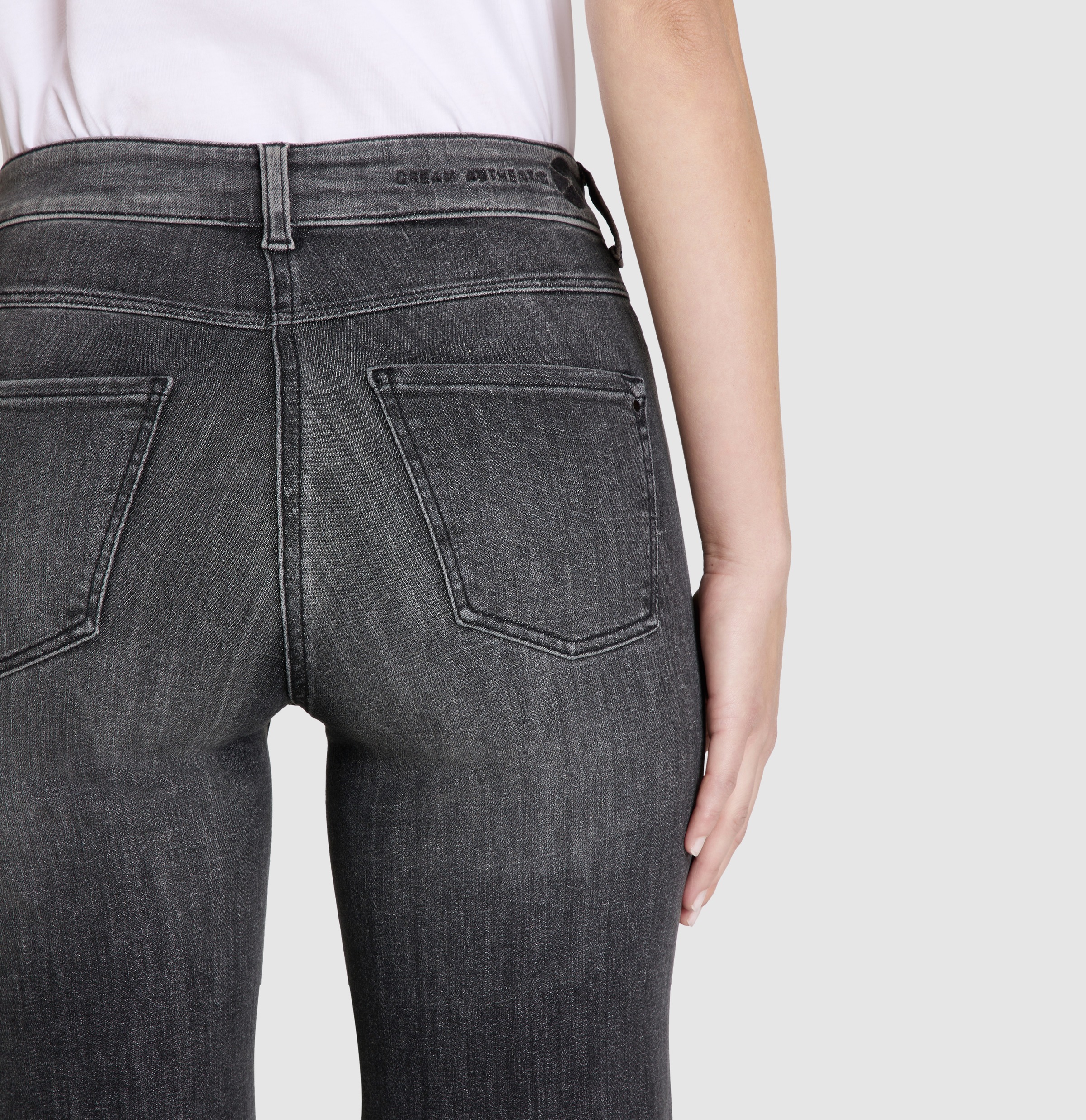 MAC Weite Jeans »Dream Wide authentic«, mit formendem Shaping-Effekt