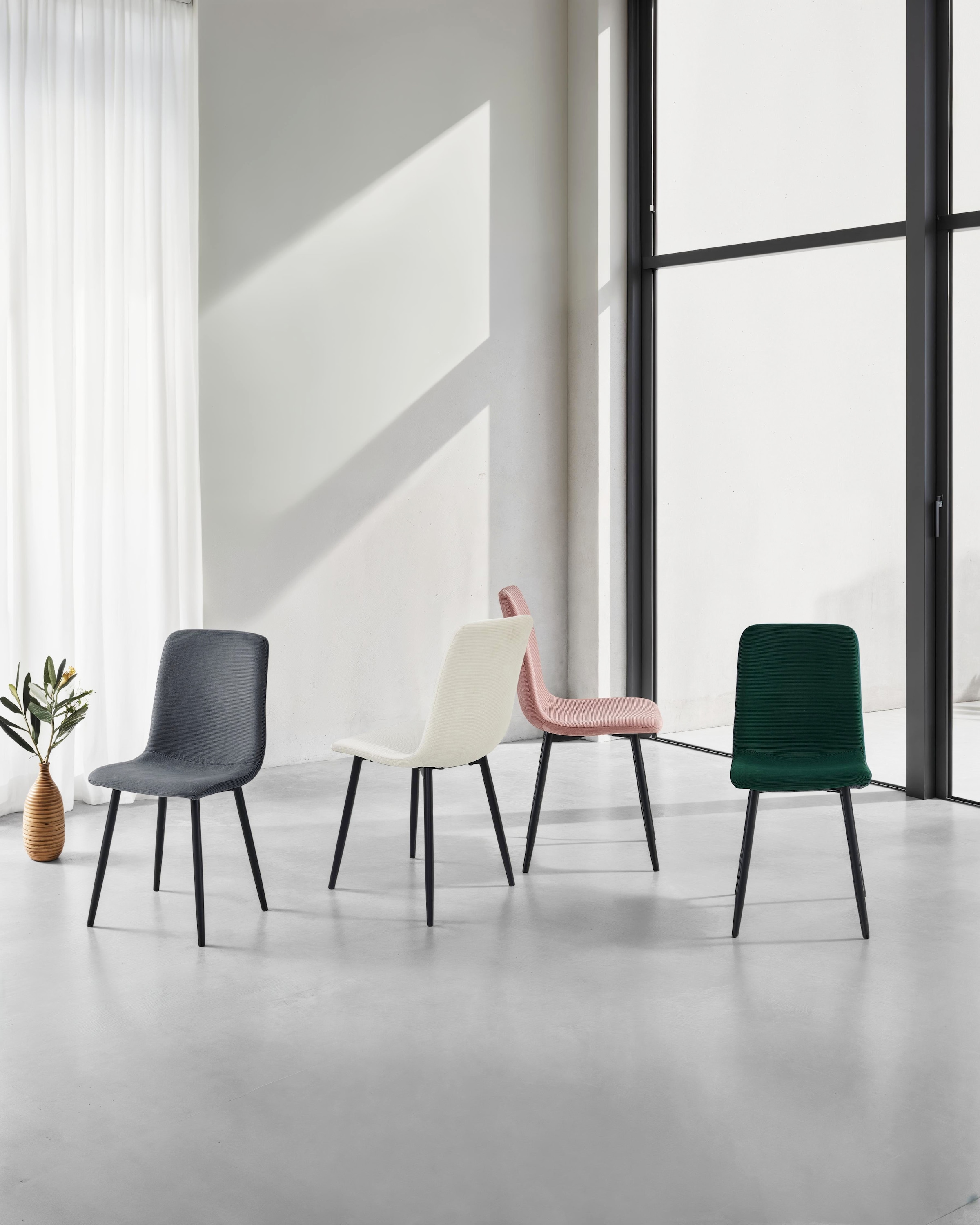 HELA 4-Fussstuhl »LEIPZIG« (Set) 2 Stk.4-Fuss,Rundrohrgestell konisch,Cordoptik,Sitzschale gespolstert