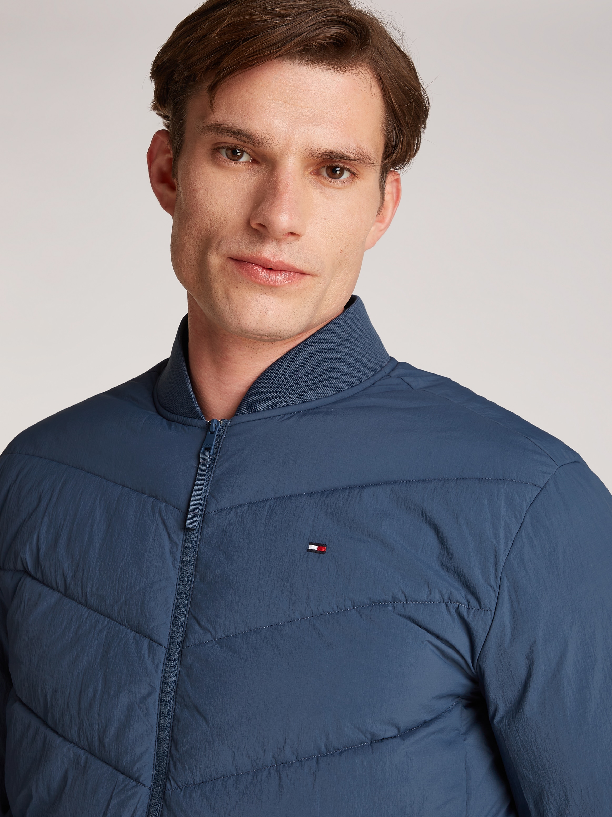 Tommy Hilfiger Bomberjacke »MIX QUILT BOMBER«, mit Steppung