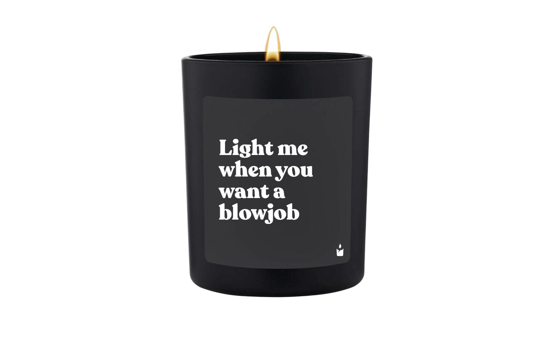 Image of Duftkerze "ChattyCandles Light me when you want a blowjob 6,7 x 8 cm"