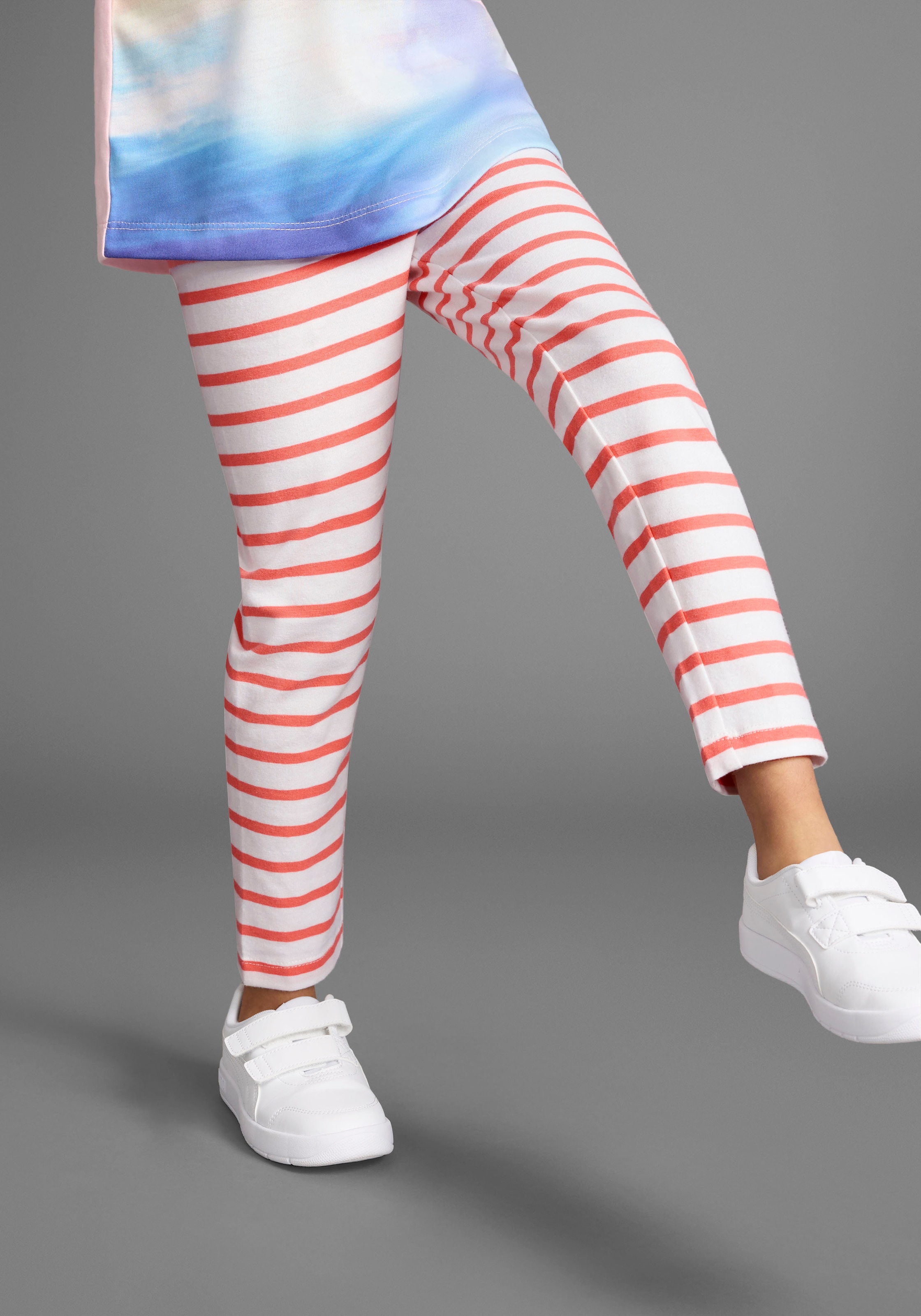 Image of KIDSWORLD Leggings "2er Pack Ringel-Leggings für kleine Mädchen" Leggingspackung für kleine Mädchen