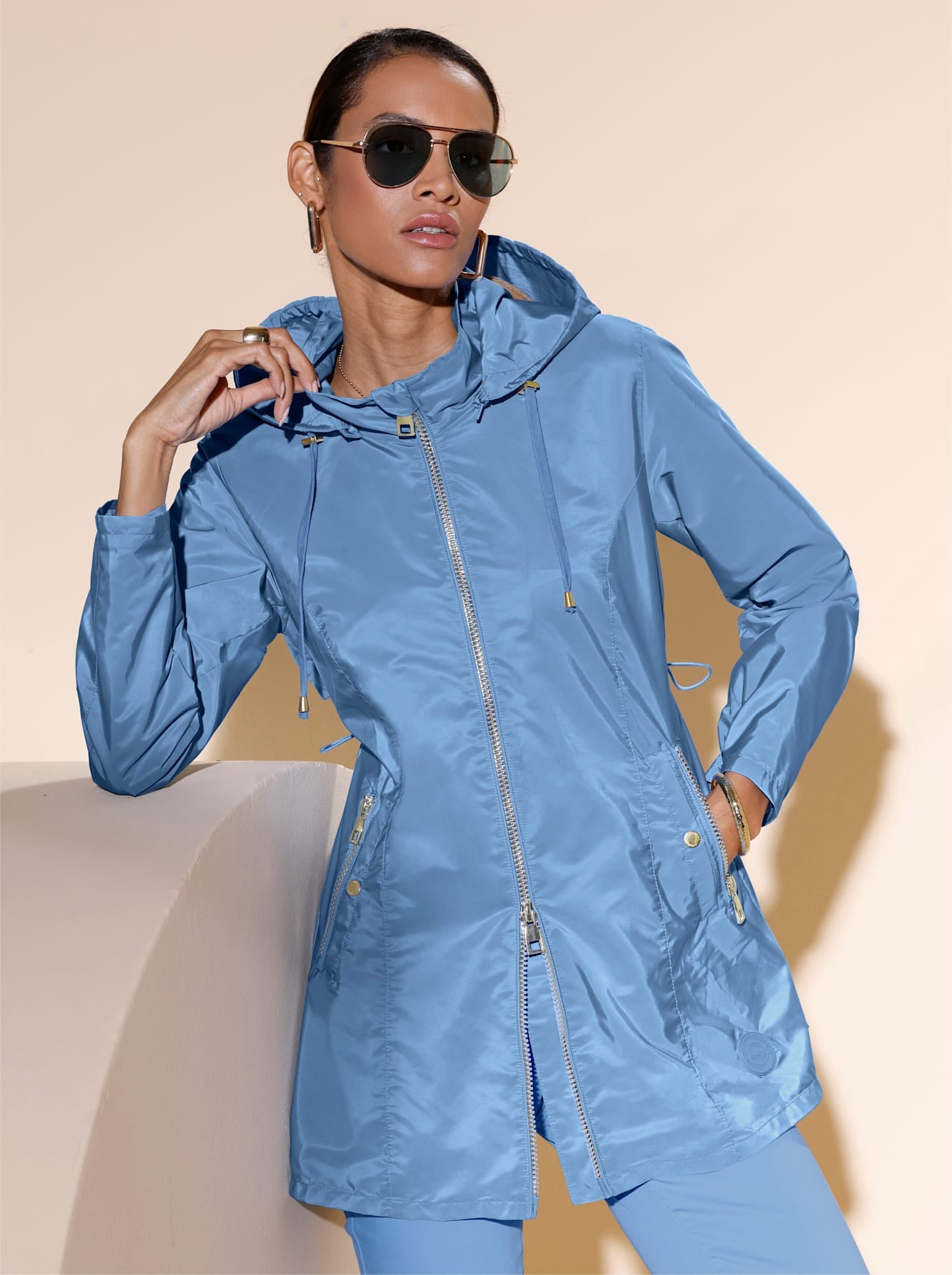 Image of creation L Langjacke mit Kapuze