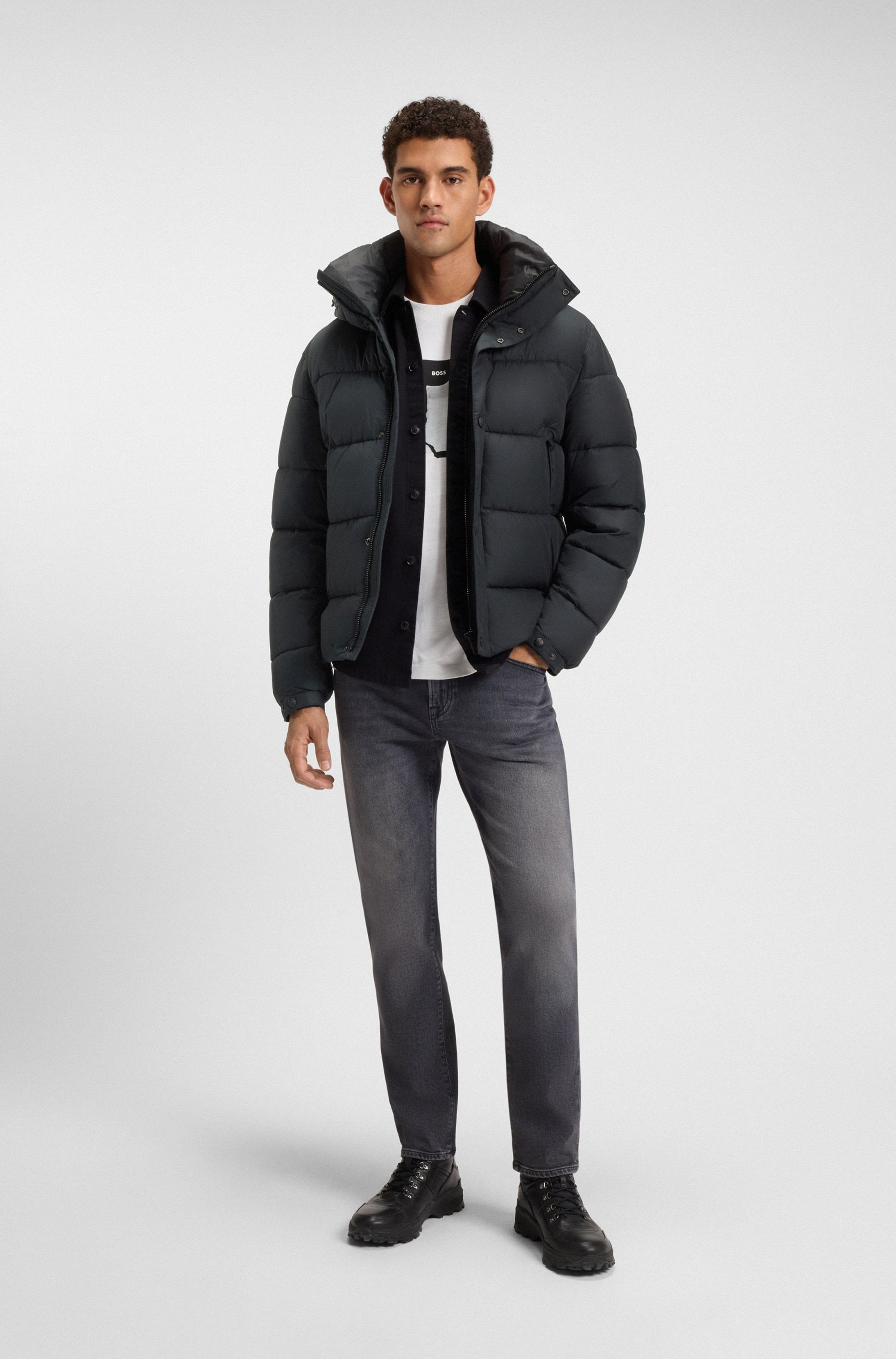 BOSS ORANGE Veste matelassée »Omaris« mit Kapuze mit Reissverschlusstaschen