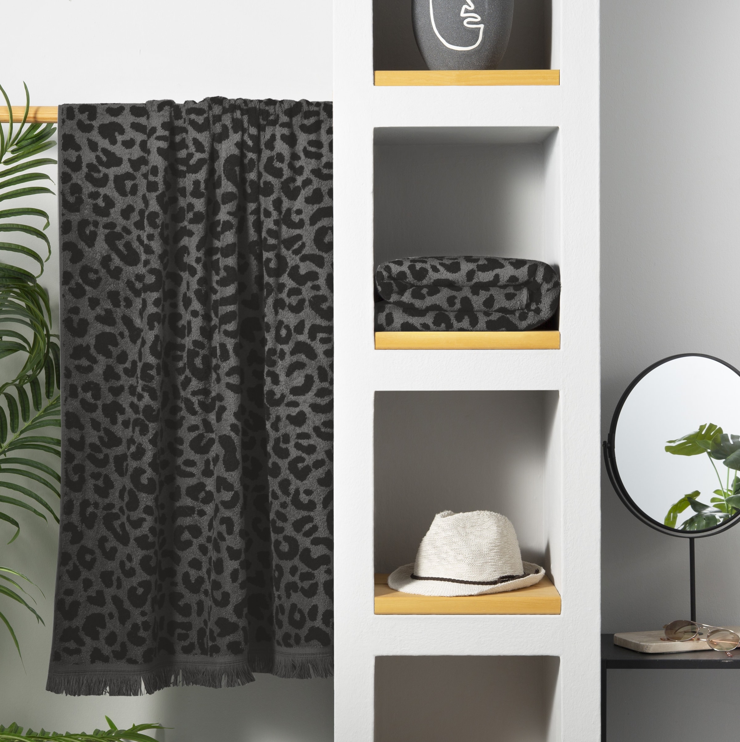OTTO home Strandtuch "Tiffani, Leopardenmuster, Premium Strandtücher 2-tlg, 500 gr/m²" 90x180 cm, Animal Print, Leo, modern, Urlaub, mit Fransen