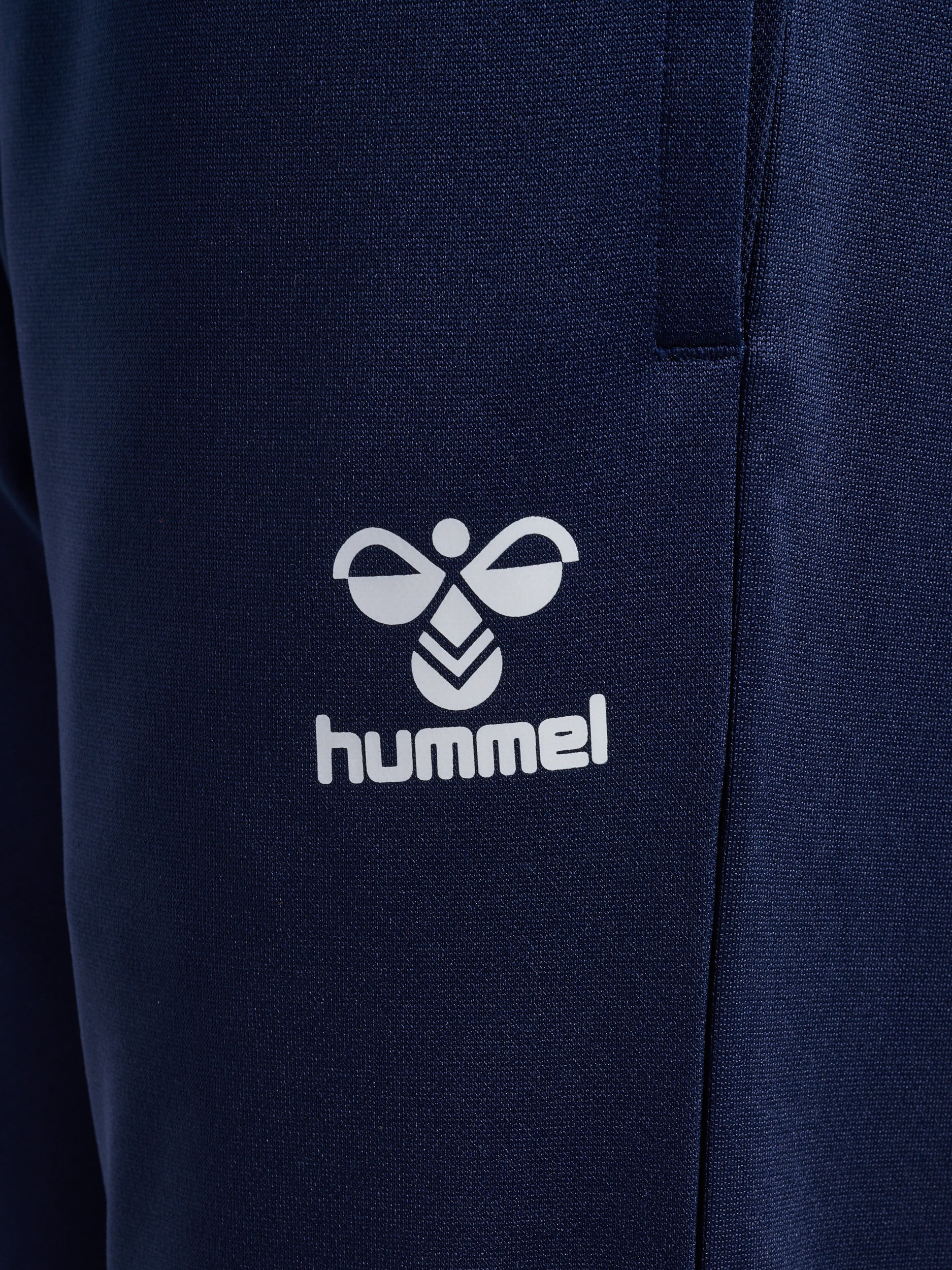 hummel Pantalon de survêtement »HMLESSENTIAL TRAINING PANTS KIDS«  avec technologie BEECOOL®, en matière interlock