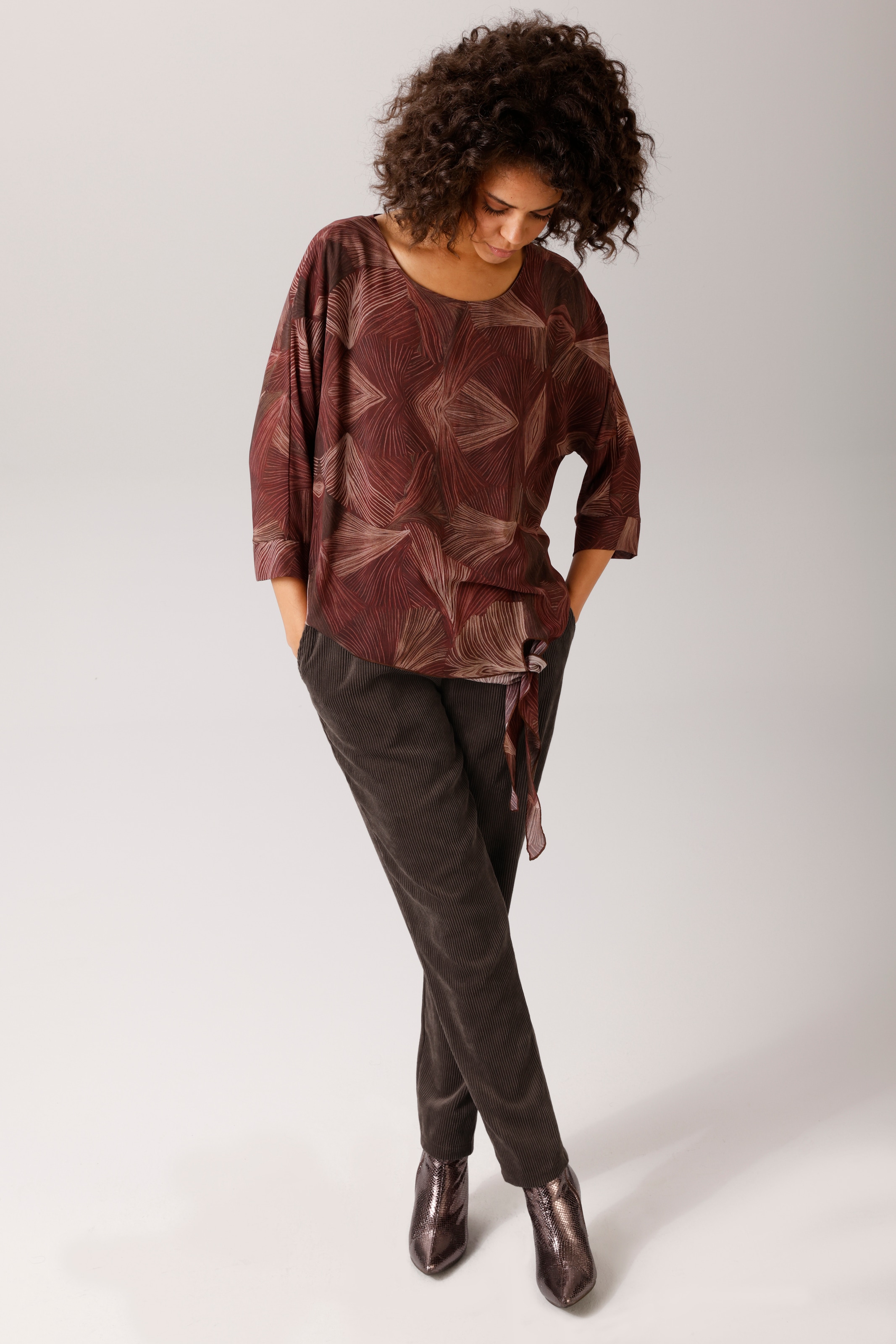 Aniston CASUAL Pantalon à enfiler  en velours côtelé tendance et élastique