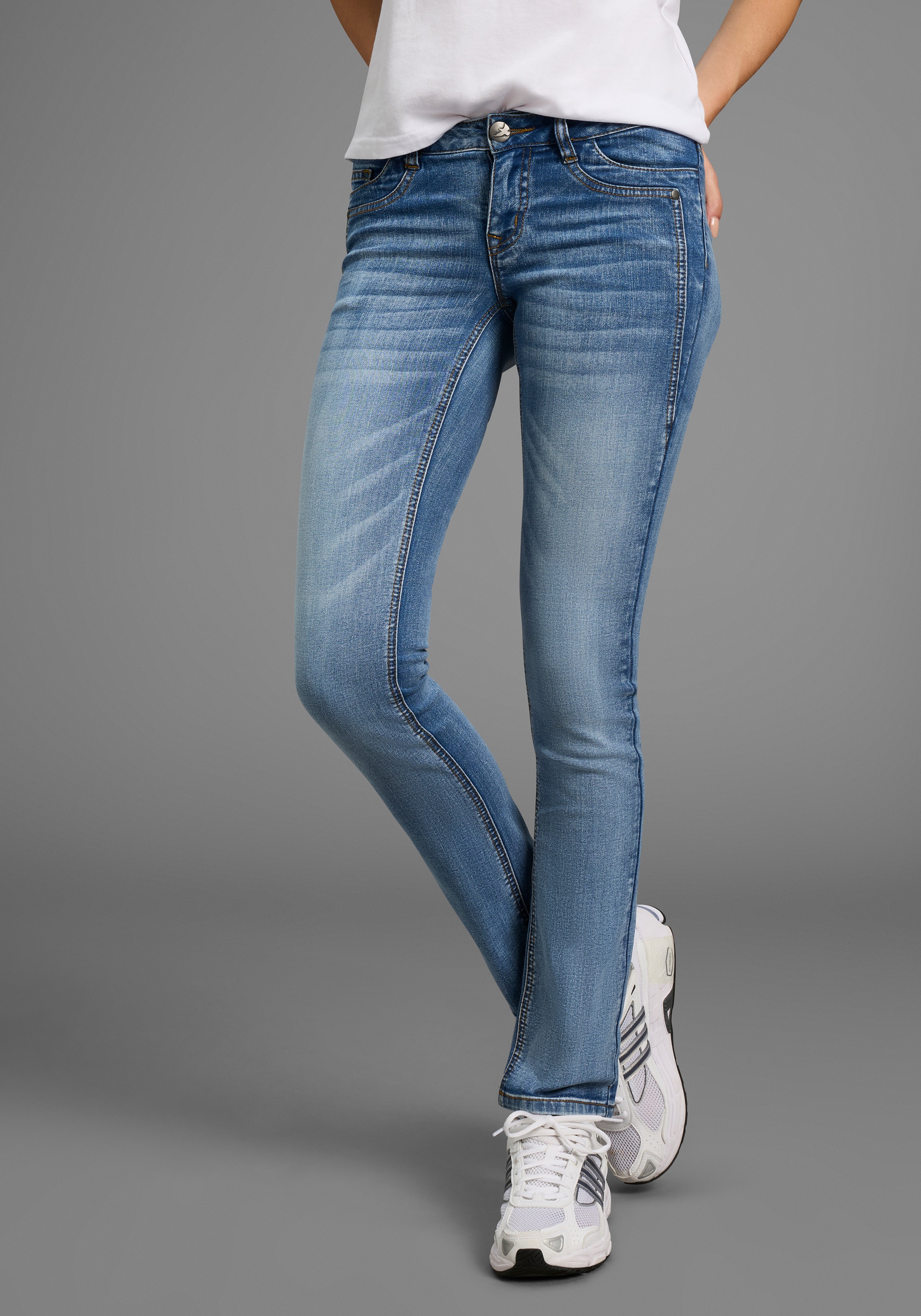 Image of Arizona Comfort-fit-Jeans "mit Keileinsätzen" niedrige Leibhöhe