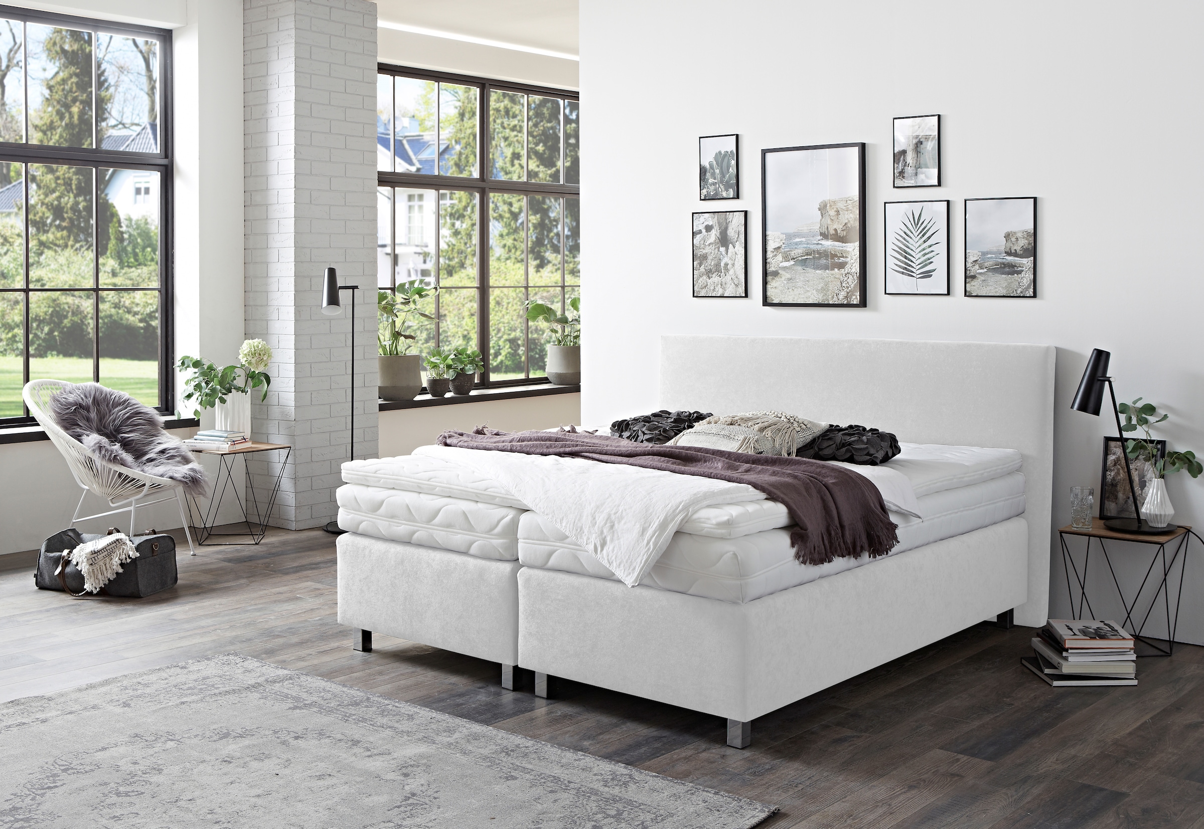 Westfalia Schlafkomfort Lit boxspring »Florenz in den Breiten 160x200, 180x200cm & 200x200cm« Pieds en métal chromé reprenant la forme de la tête de lit