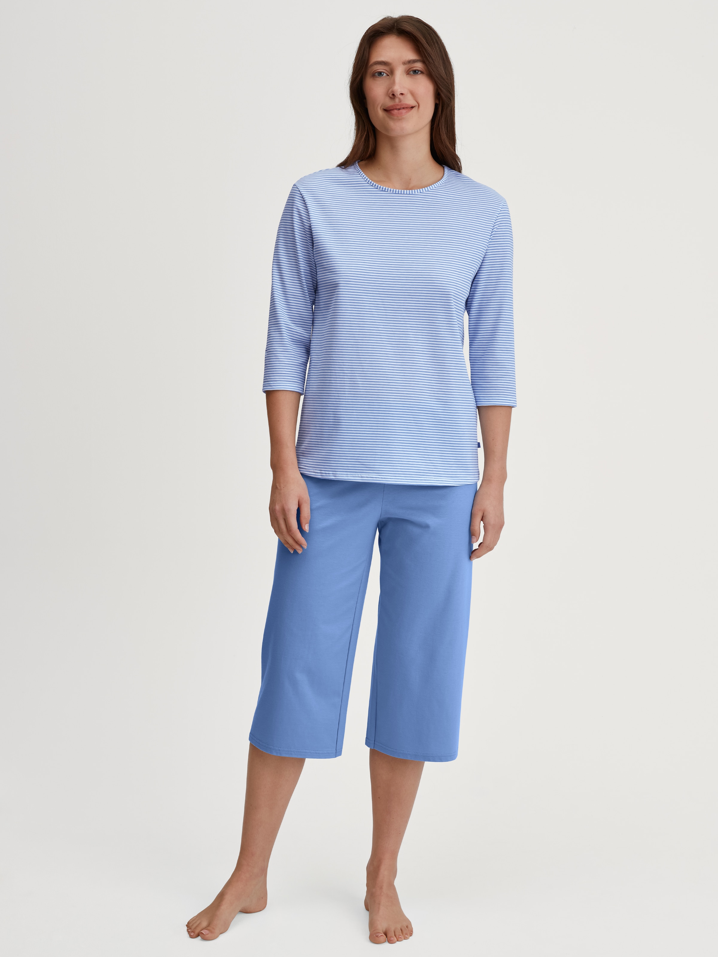 Image of CALIDA Capri-Pyjama "Lovely Nights" 2 tlg. Rundhalsausschnitt, Baumwolle, atmungsaktiv, 3/4-Länge