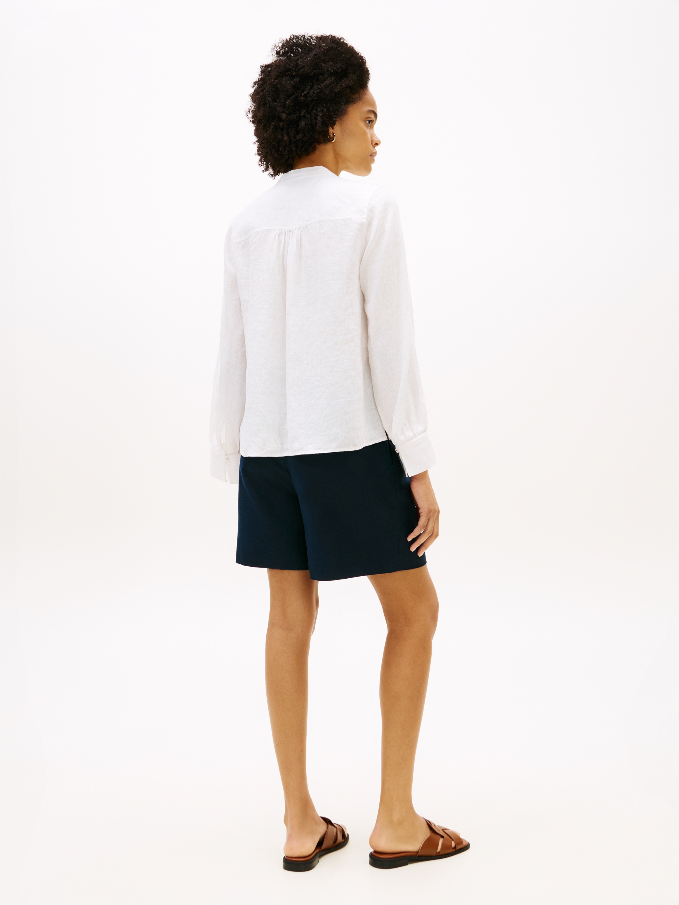 Tommy Hilfiger Blouse à manches longues »ESSENTIAL LINEN V-NECK LONGSLEEVE BLOUSE« avec épaules froncées, coupe décontractée