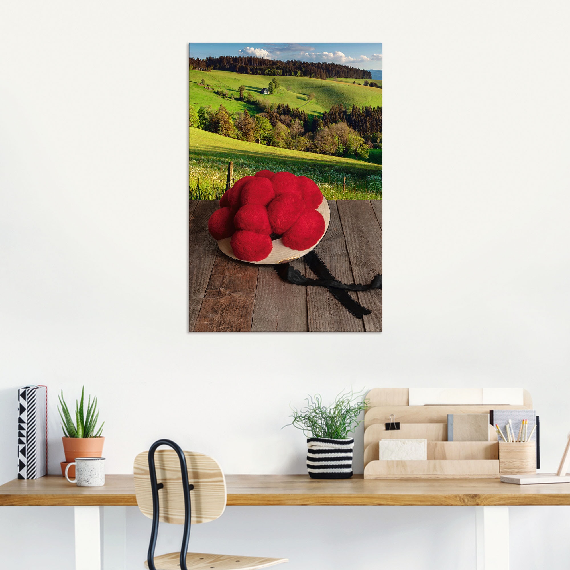 Artland Wandbild »Schwarzwälder Bollenhut auf Holztisch«, Wiesen & Baumbilder, (1 St.), als Alubild, Outdoorbild, Leinwandbild in verschied. Grössen