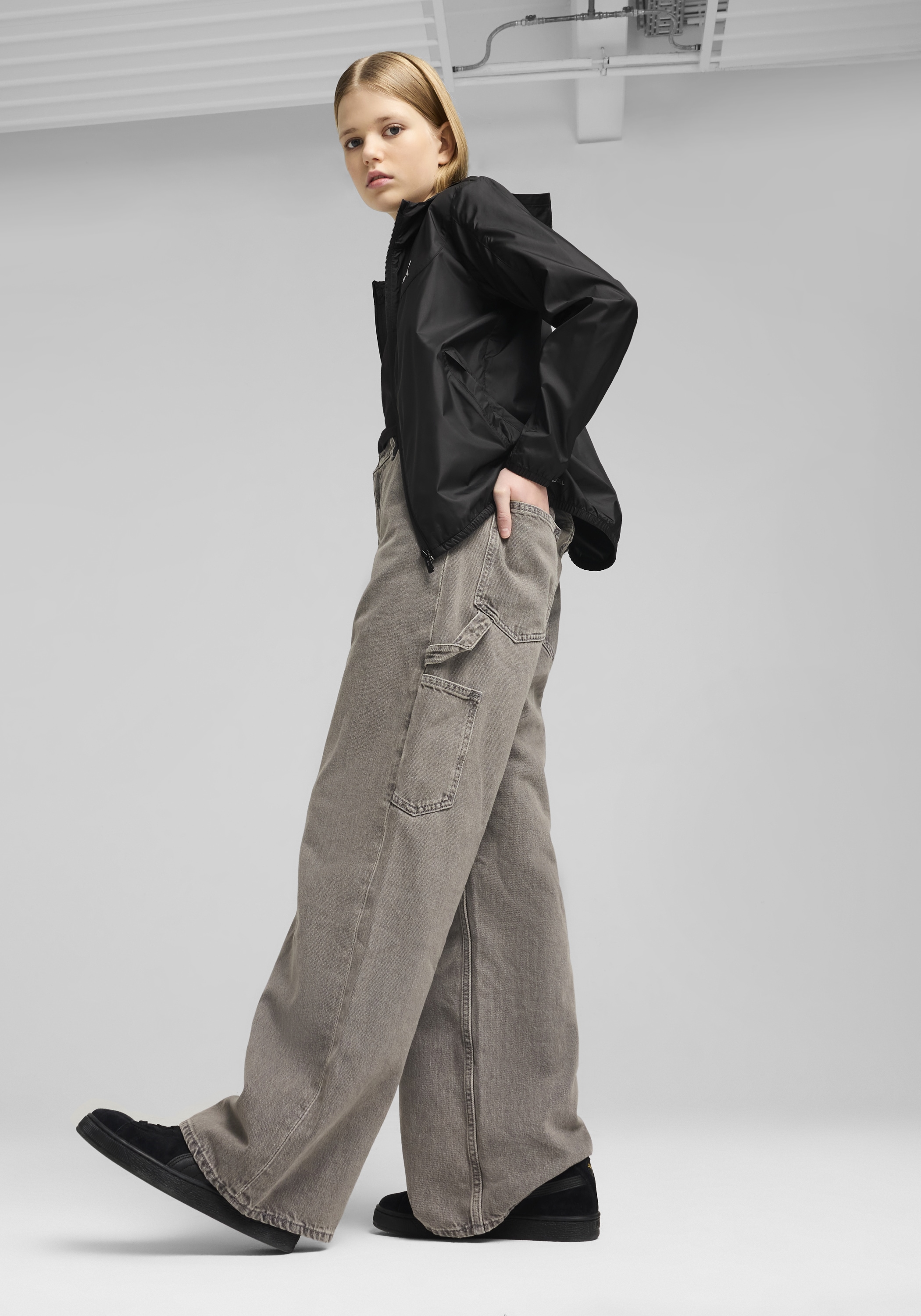 PUMA Coupe-vent »ESS REGULAR WINDBREAKER« mit Kapuze mit Kapuze, mit Eingrifftasche, mit WindCELL-Technologie