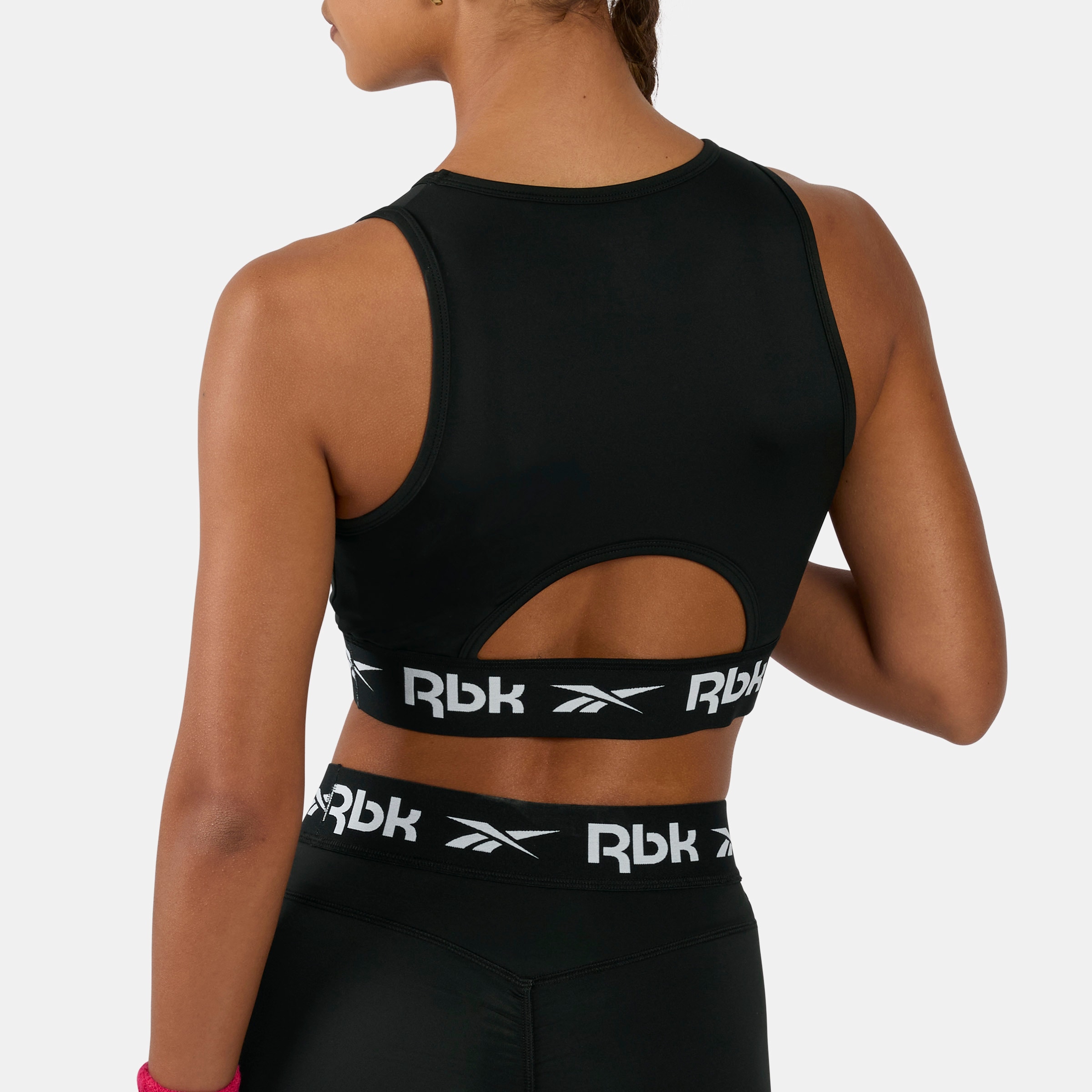 Reebok Soutien-gorge de sport »ID TRAIN CUTOUT BRALETTE« adapté aux activités sportives, en polyester et élasthanne