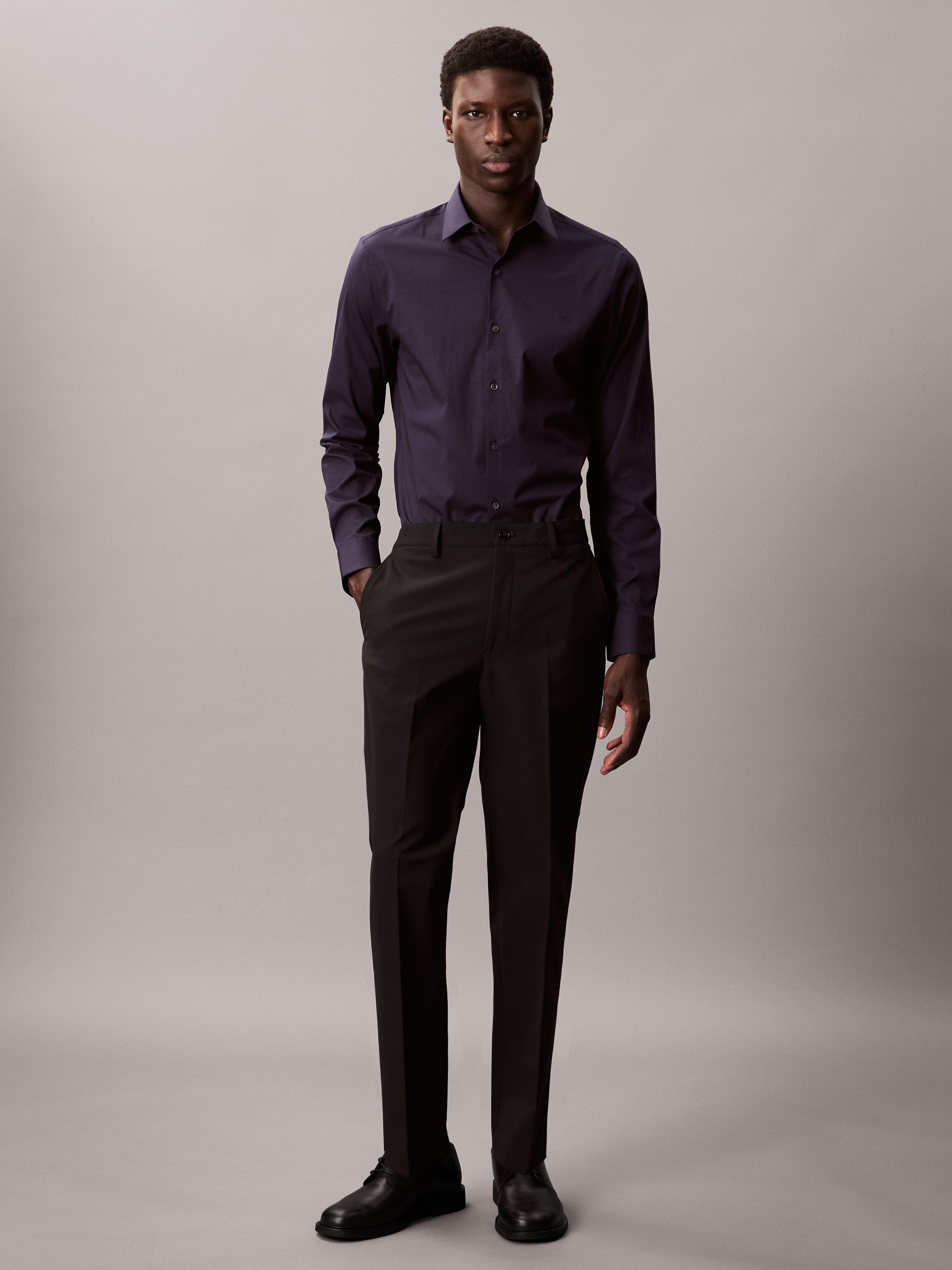 Calvin Klein Businesshemd »SLIM ESNTL POPLIN NOS STR SLD«, Mit Monogramm-Stickerei