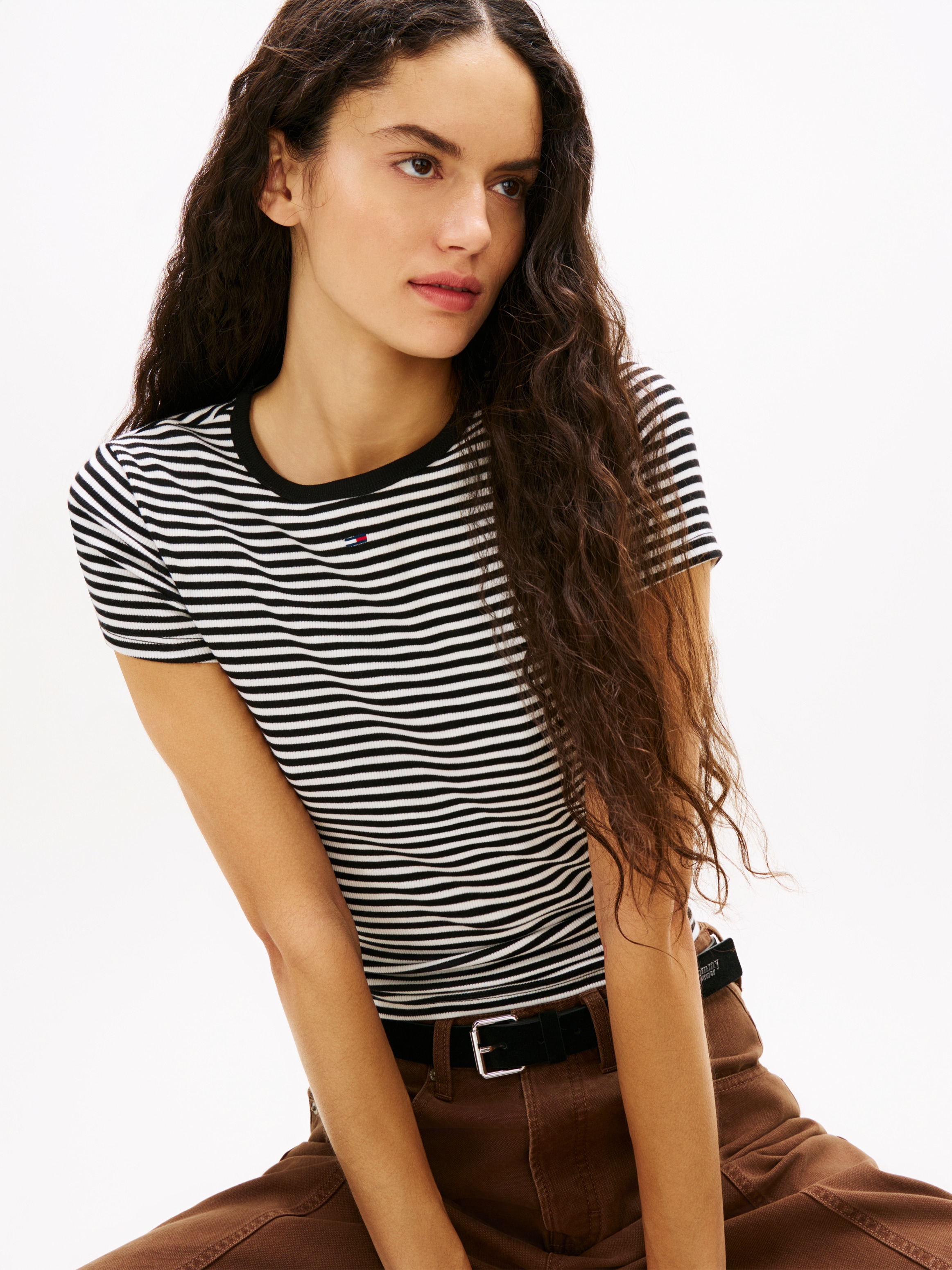 Tommy Jeans T-shirt à manches courtes »TJW 2PACK SLIM ESSENTIAL RIB SS« Paquet, 2er-Pack, 2 pièces mit gerippter Struktur, Rundhals