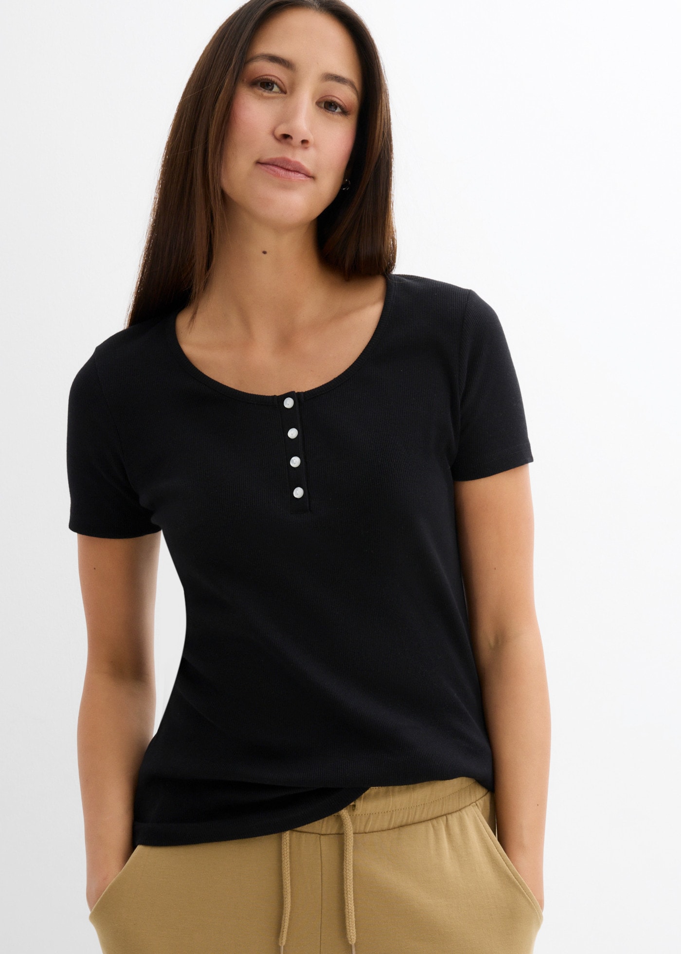Image of bonprix Henleyshirt aus Baumwolle mit Elasthan, schmale Passform, Kurzarm-Design