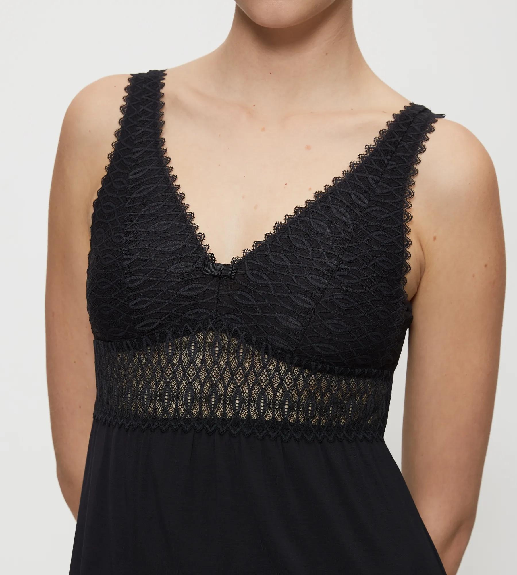 Triumph Chemise de nuit »Aura Spotlight NDK 01 X« Cups mit Spitze besetzt