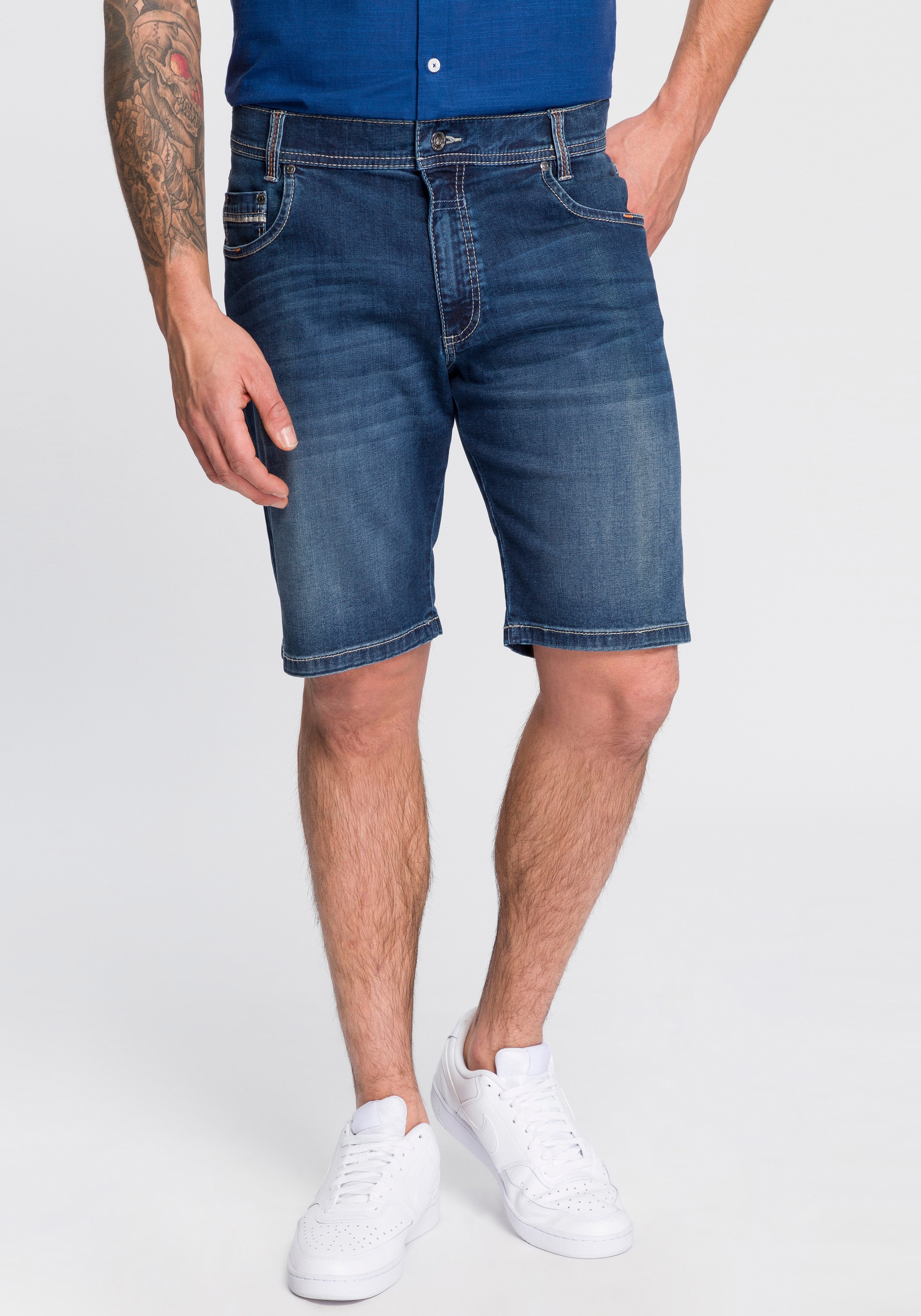 Image of bugatti Bermudas, im 5-Pocket-Style bei Ackermann Versand Schweiz