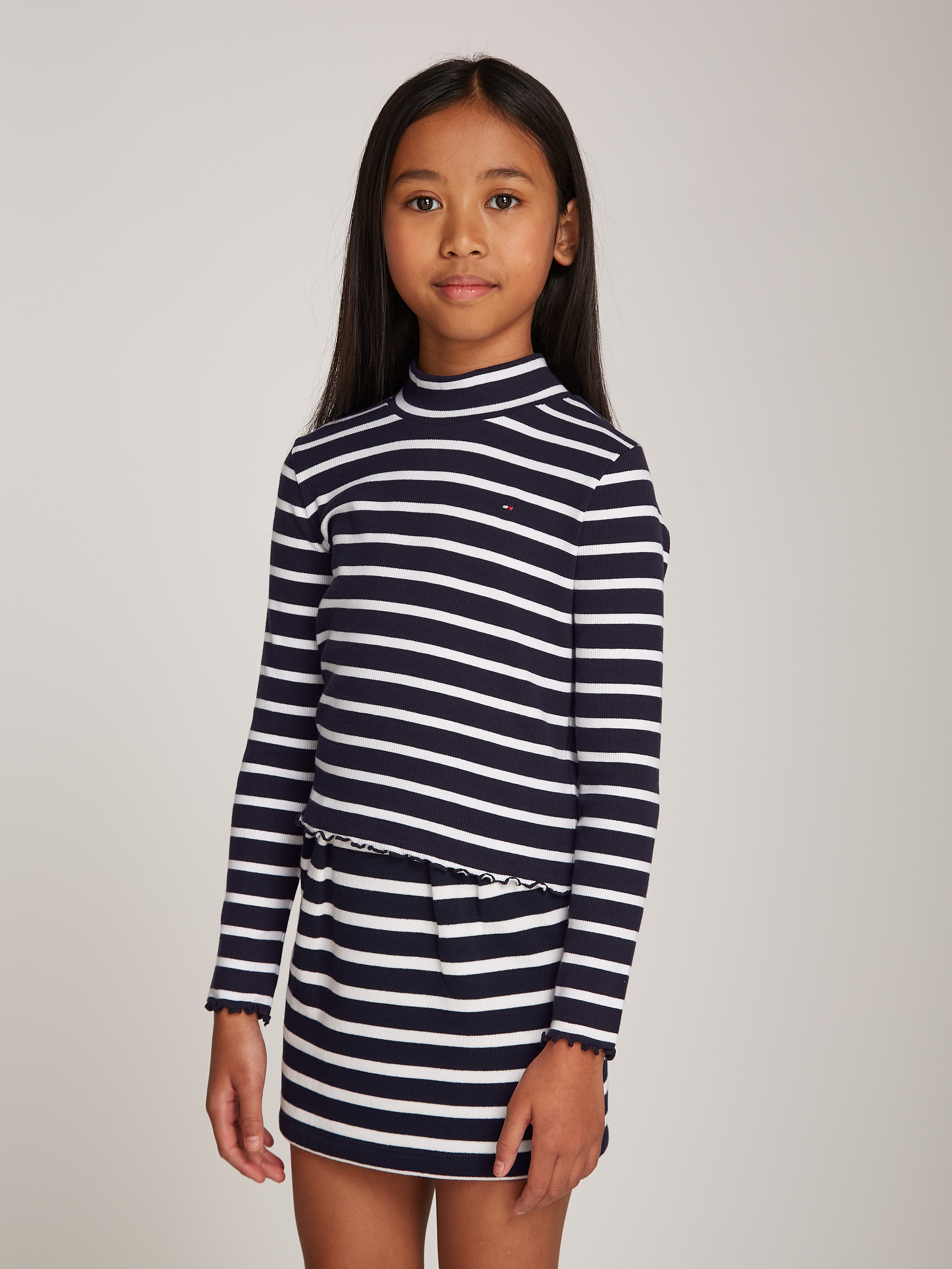 Image of Tommy Hilfiger Langarmshirt "MOCK NECK RIB TOP LS" mit Babylock-Saum, Logostickerei