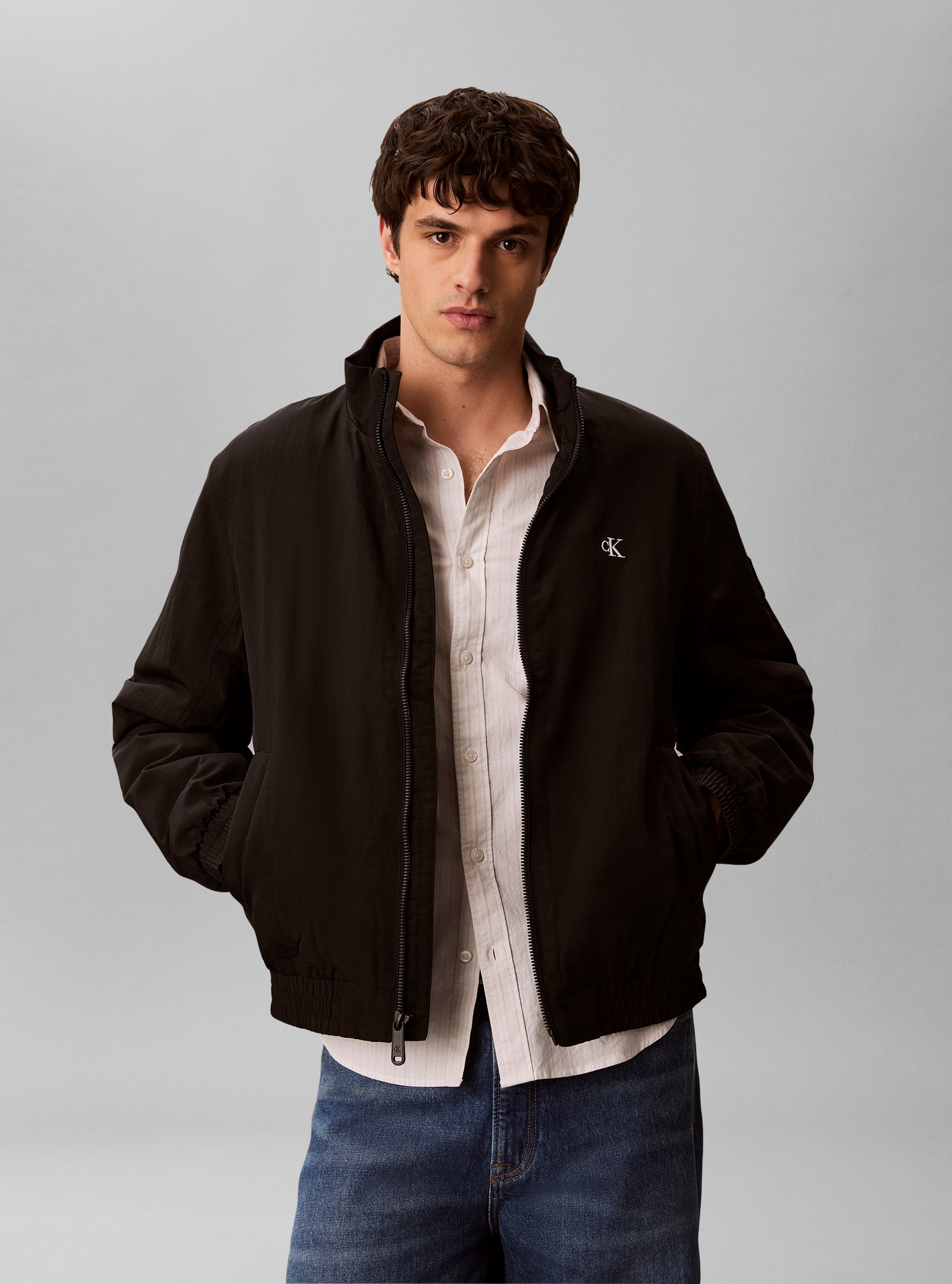 Calvin Klein Jeans Blouson Col montant, zip 2 voies, coupe régulière, rembourré
