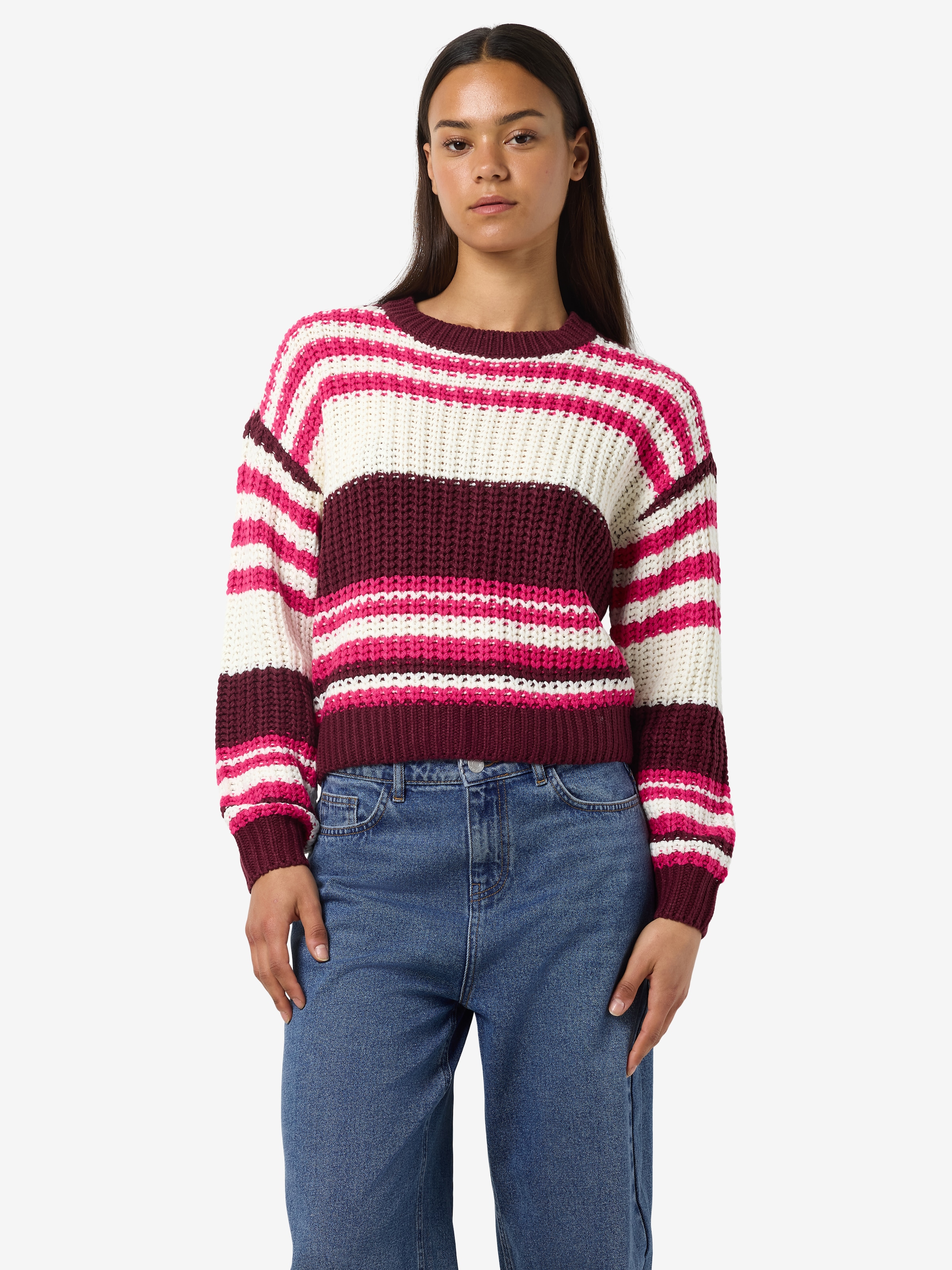 Image of Noisy may Strickpullover "NMCHARLIE L/S O-NECK KNIT NOOS" kurze Form
