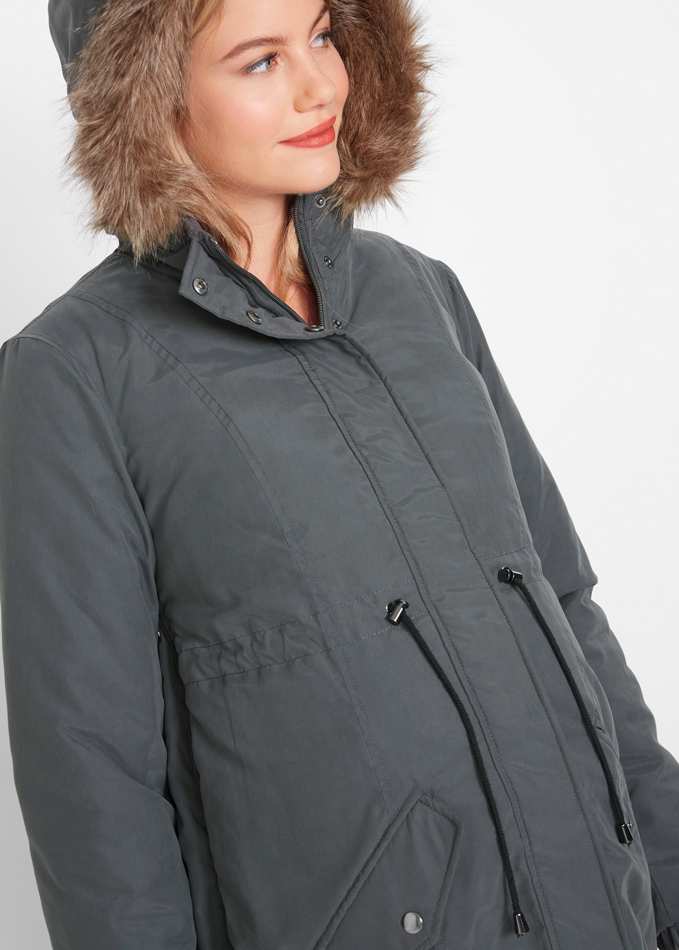bonprix Veste de maternité mit Kapuze mit seitlichen Reissverschlüssen zur Weitenregulierung, mit 2-Wege-Zip