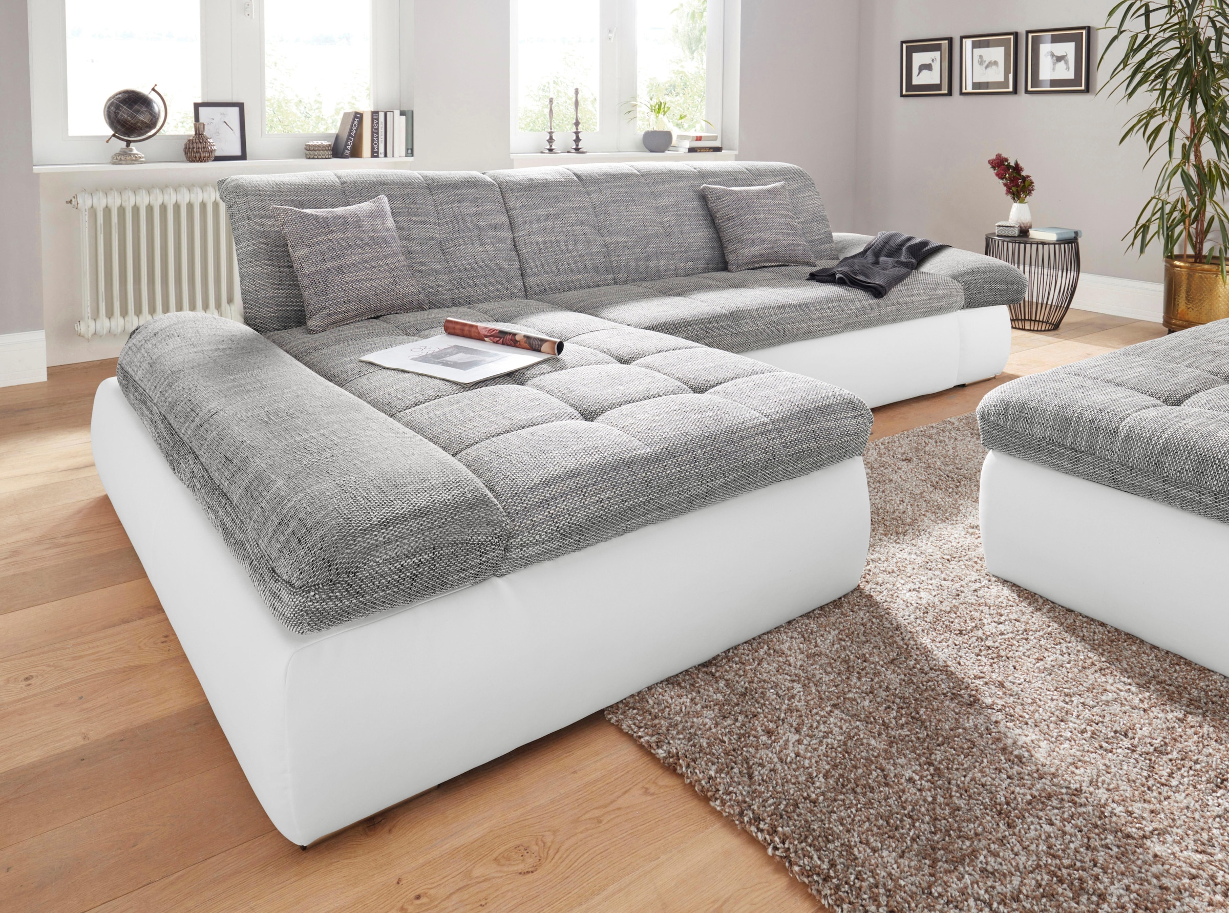 DOMO collection Ecksofa »PB Moric wahlweise mit Bettfunktion + Armteilverstellung, L-Form«, im XXL-Format, B/T/H:300/172/80 cm, feine Steppung