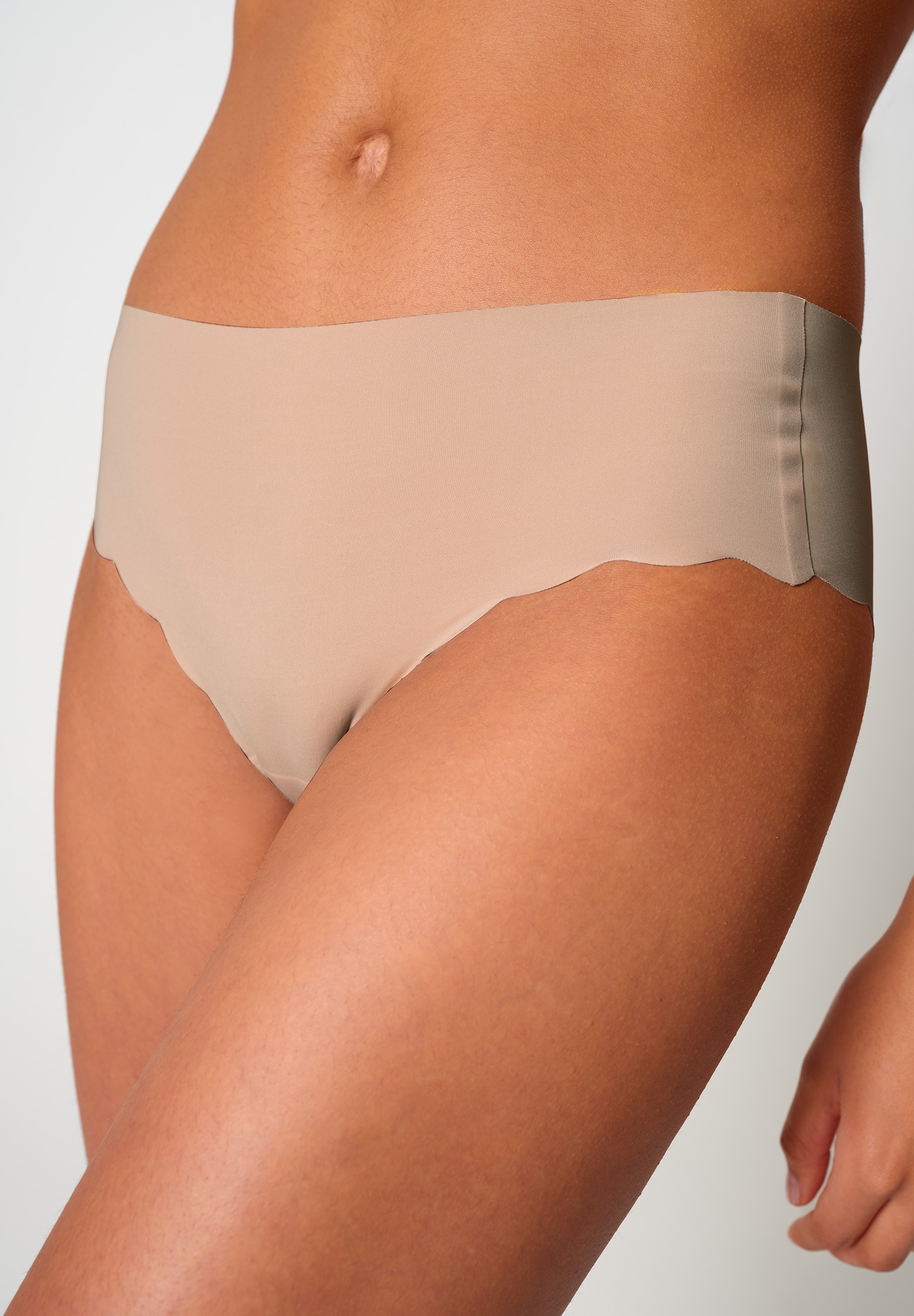 Skiny Panty »Sensation« coupe hanches, bords ondulés