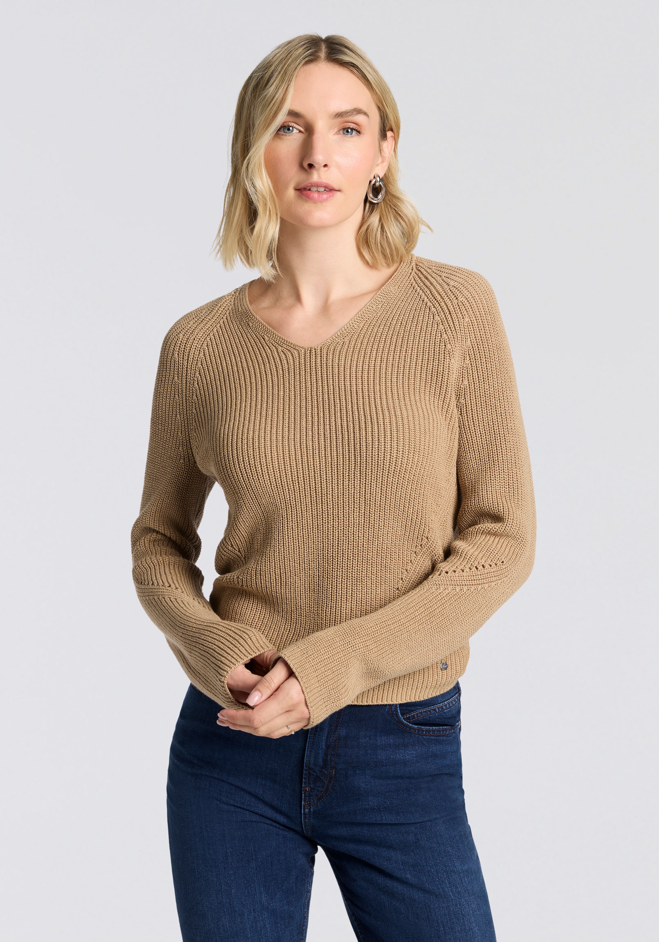 BOSS ORANGE Strickpullover »Fardella Premium Damenmode« mit Ajouré-Details